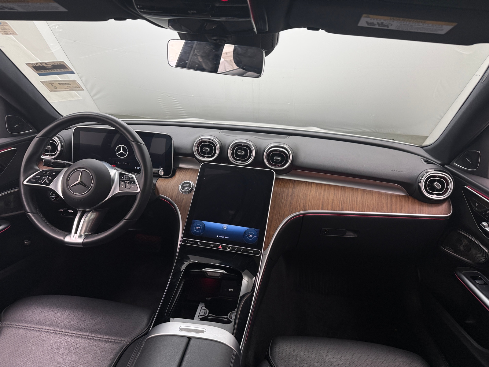 Thumbnail: 2023 Mercedes-Benz C-Class - 2