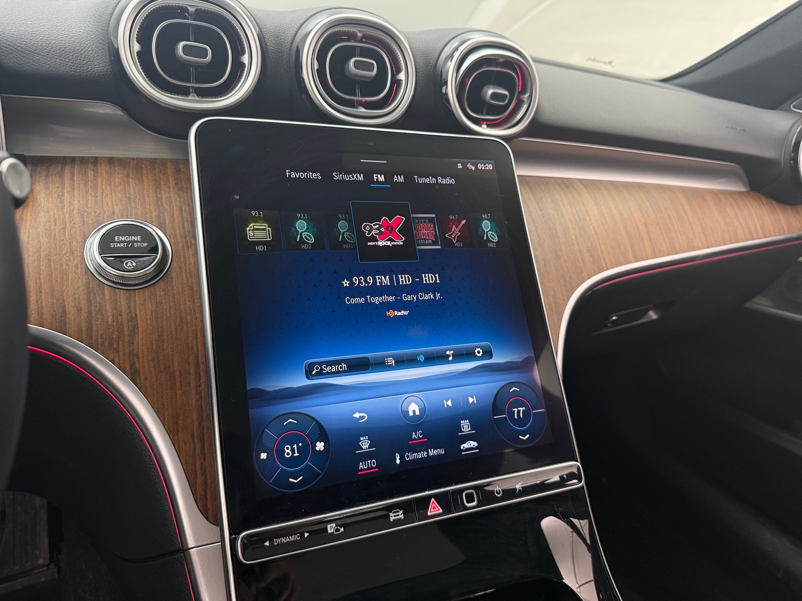 Thumbnail: 2023 Mercedes-Benz C-Class - 3