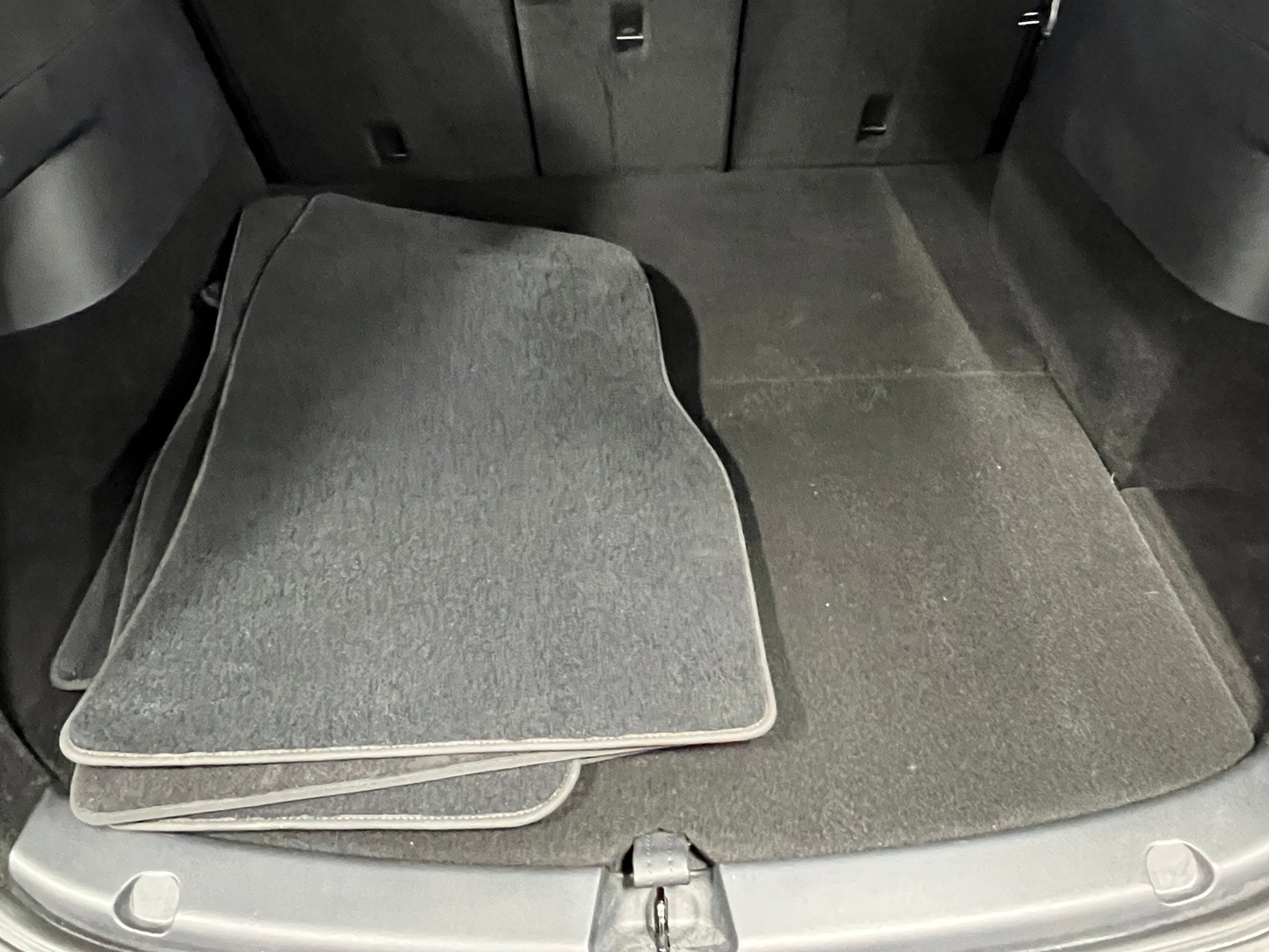 Thumbnail: 2020 Tesla Model Y - 6