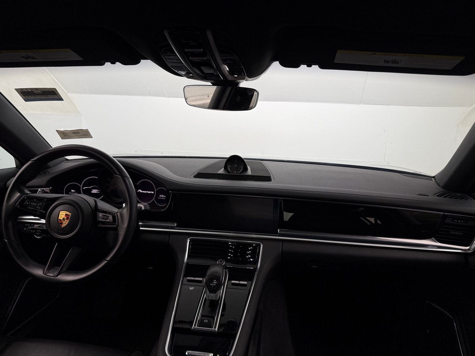 Thumbnail: 2021 Porsche Panamera - 3