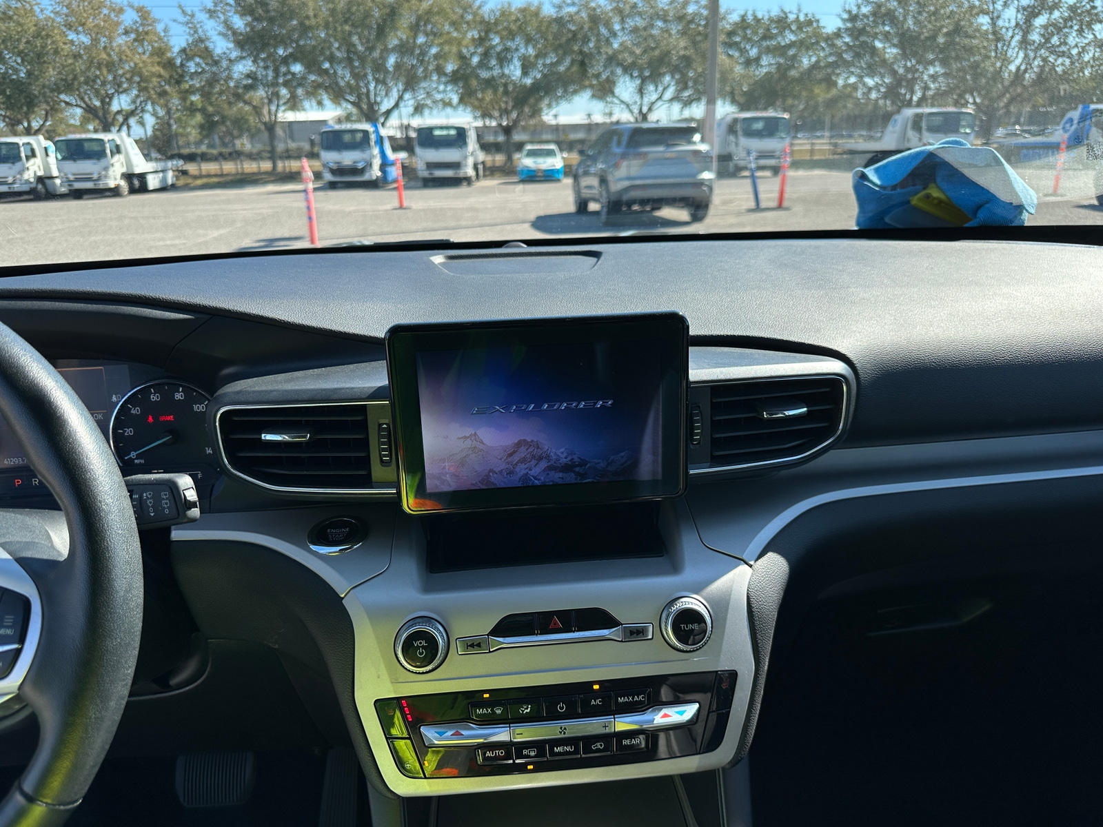 Thumbnail: 2024 Ford Explorer - 4