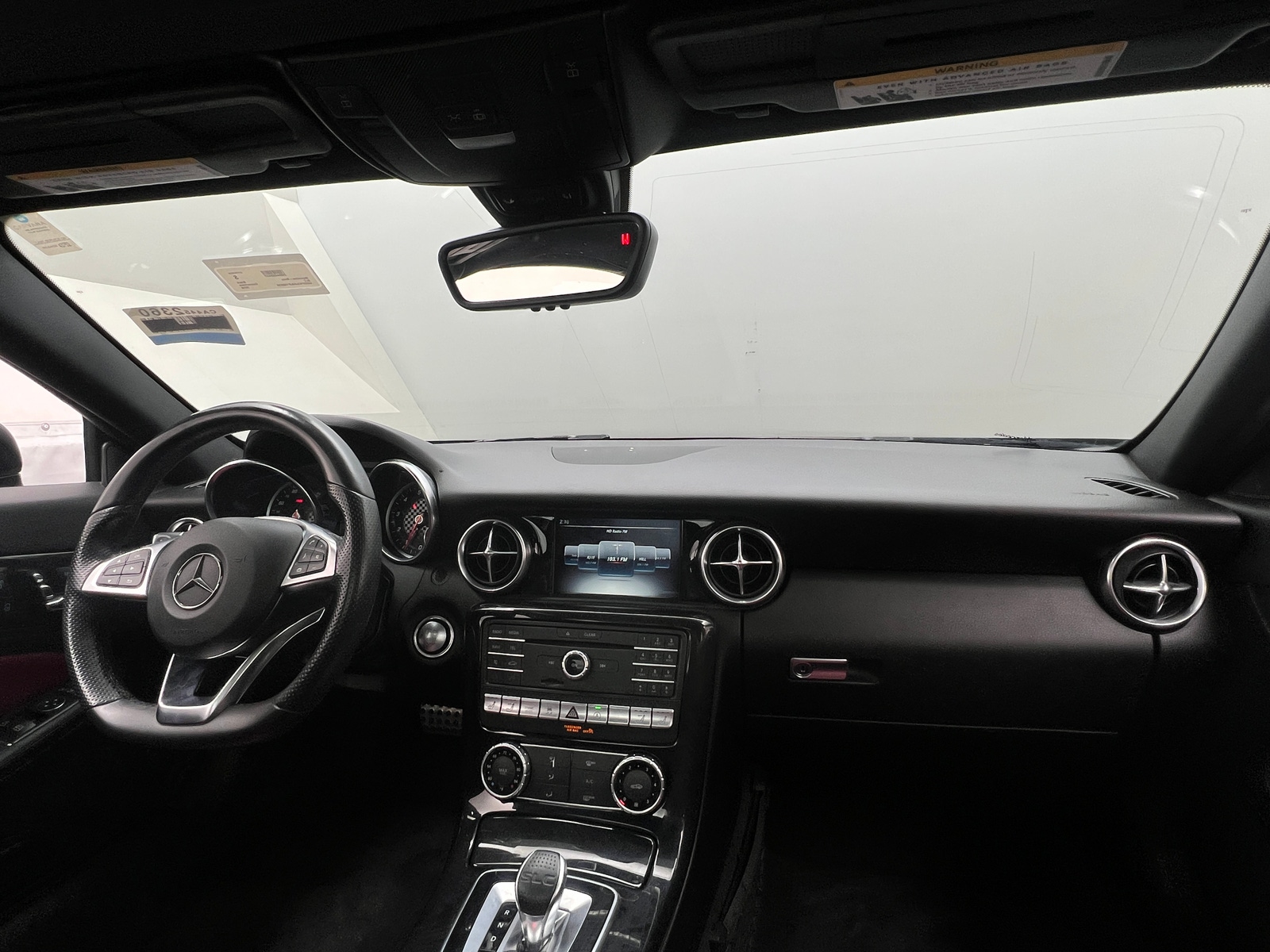 Thumbnail: 2018 Mercedes-Benz SLC - 3