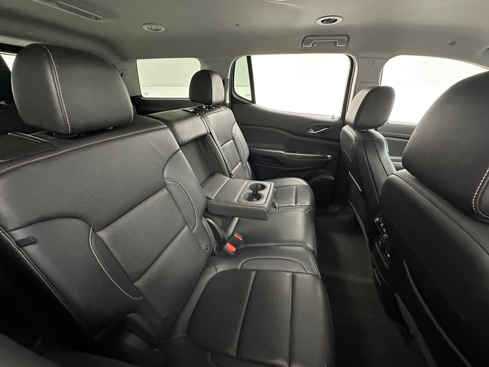 Thumbnail: 2023 GMC Acadia - 5