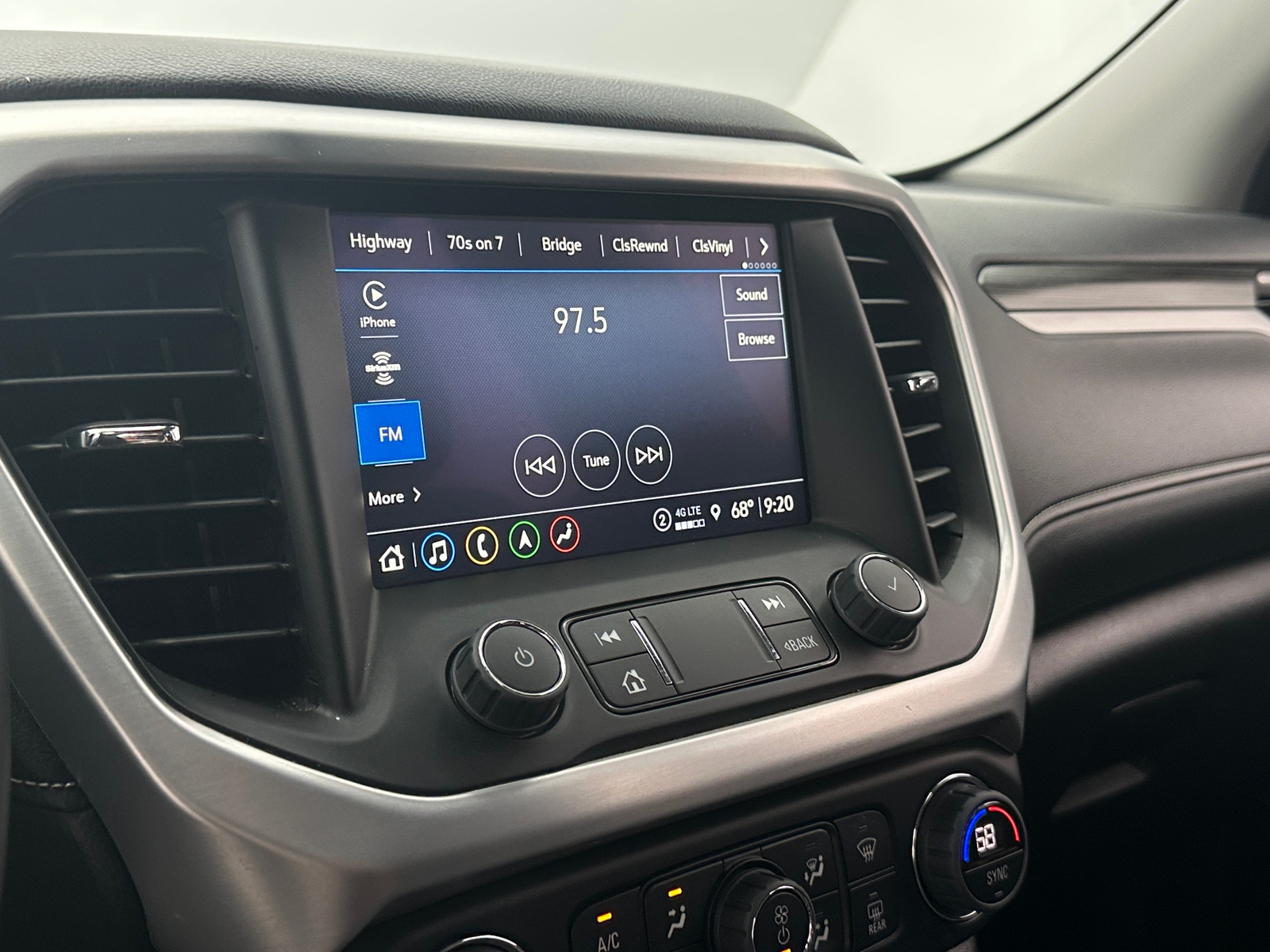 Thumbnail: 2023 GMC Acadia - 3