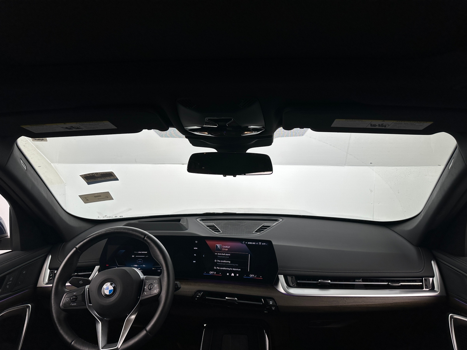 Thumbnail: 2025 BMW X1 - 2