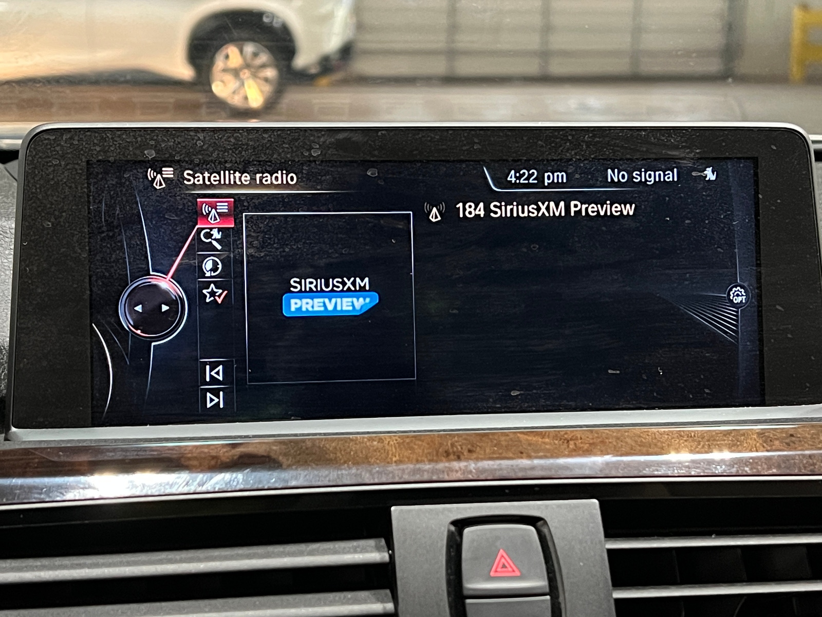 Thumbnail: 2015 BMW 3 Series - 3