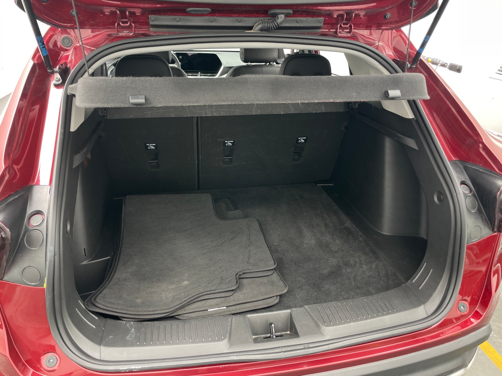 Thumbnail: 2025 Chevrolet Trax - 7