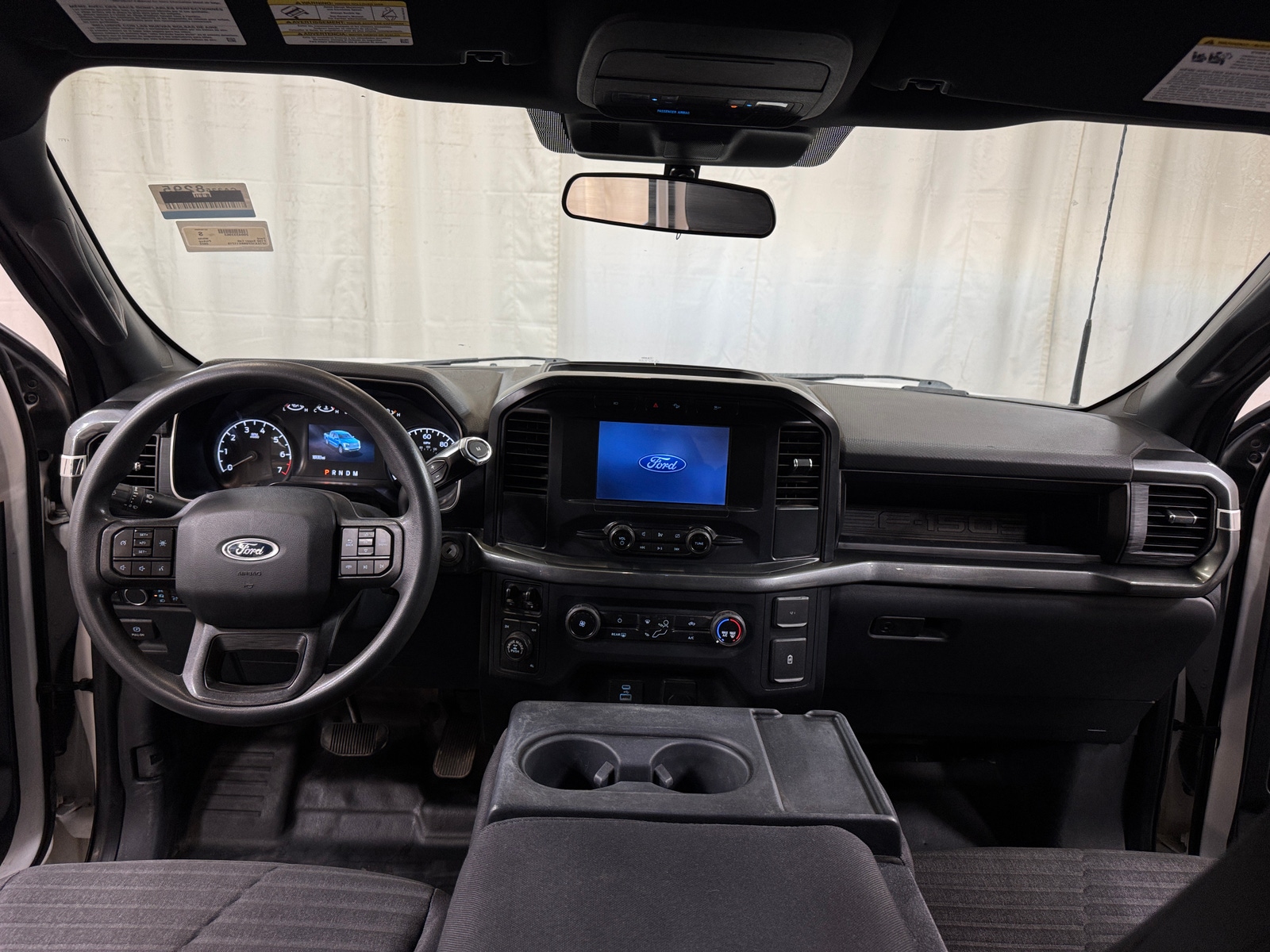 Thumbnail: 2022 Ford Econoline - 3