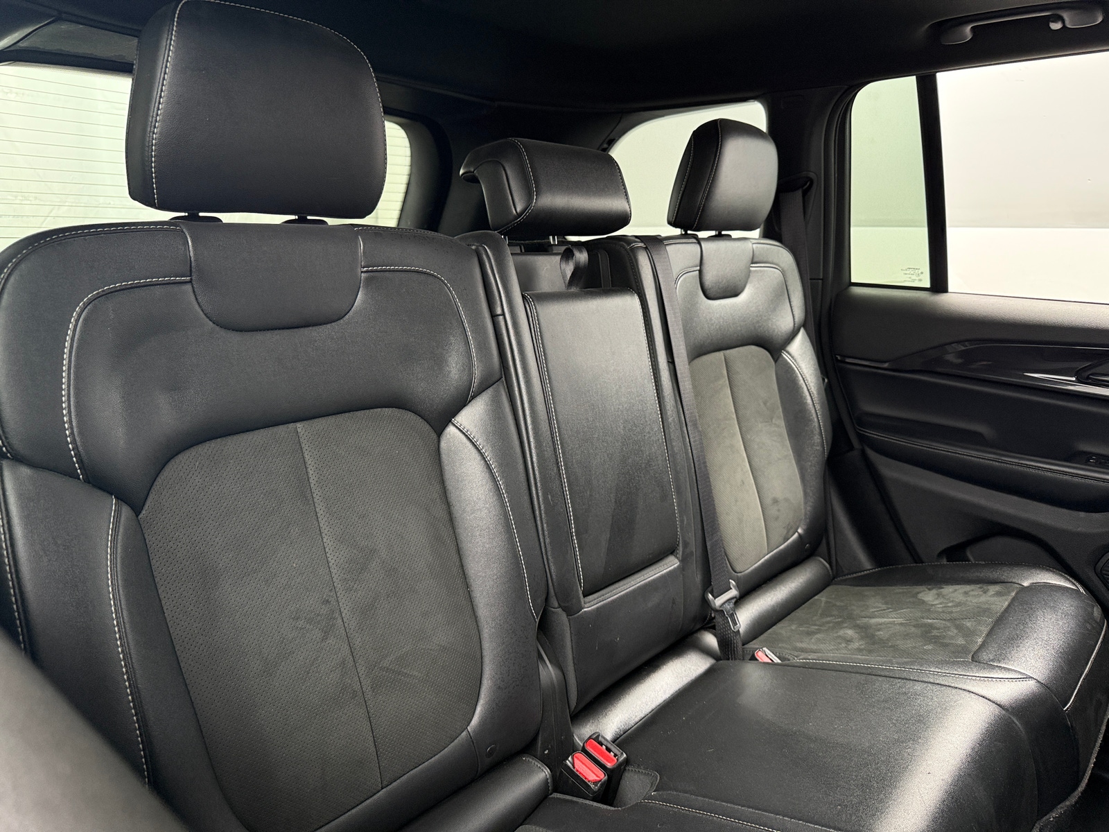 Thumbnail: 2023 Jeep Grand Cherokee - 5