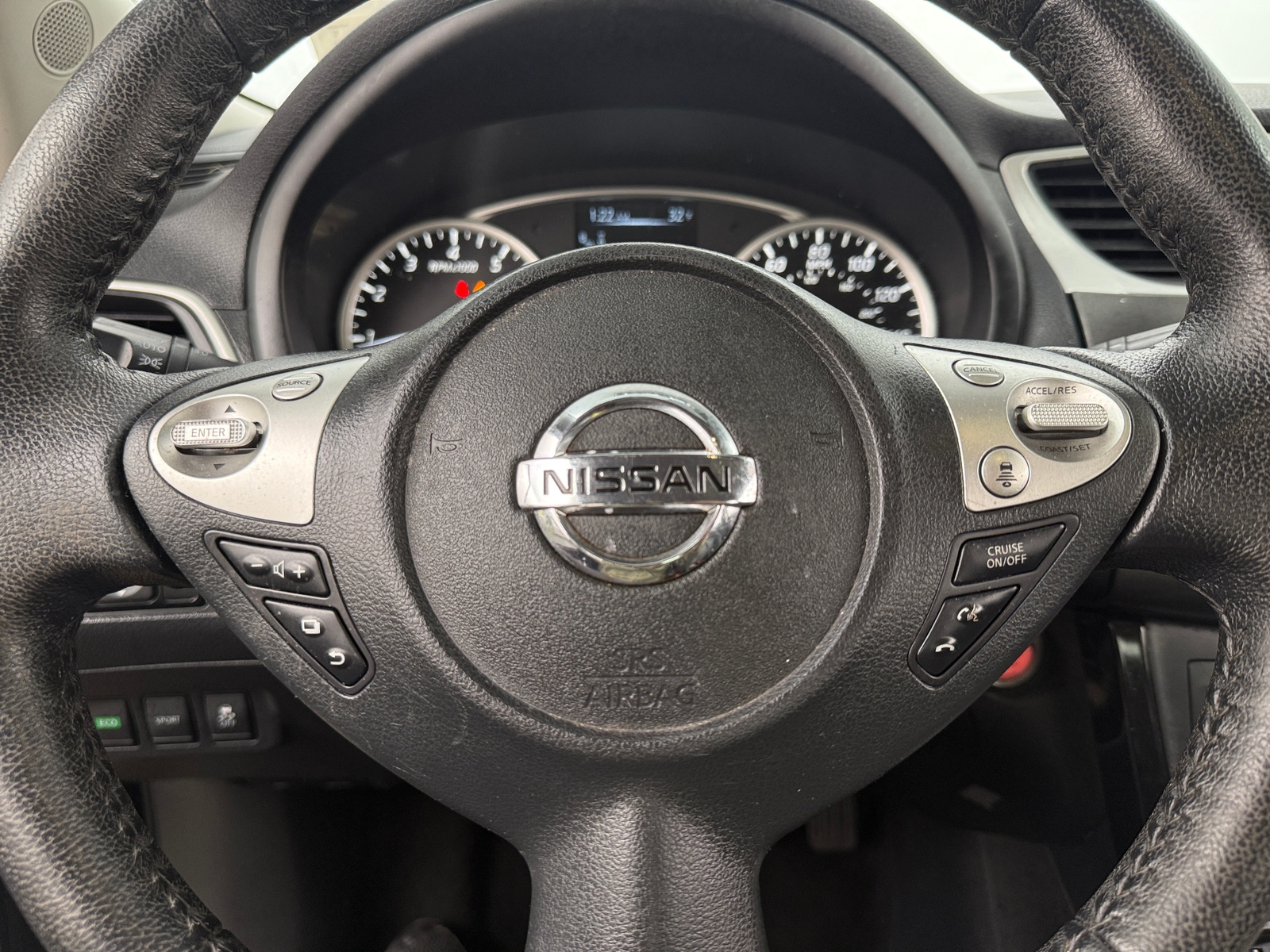 Thumbnail: 2018 Nissan Sentra - 4