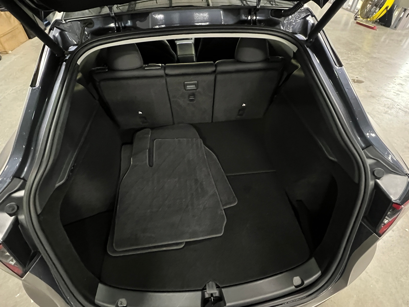 Thumbnail: 2022 Tesla Model Y - 6