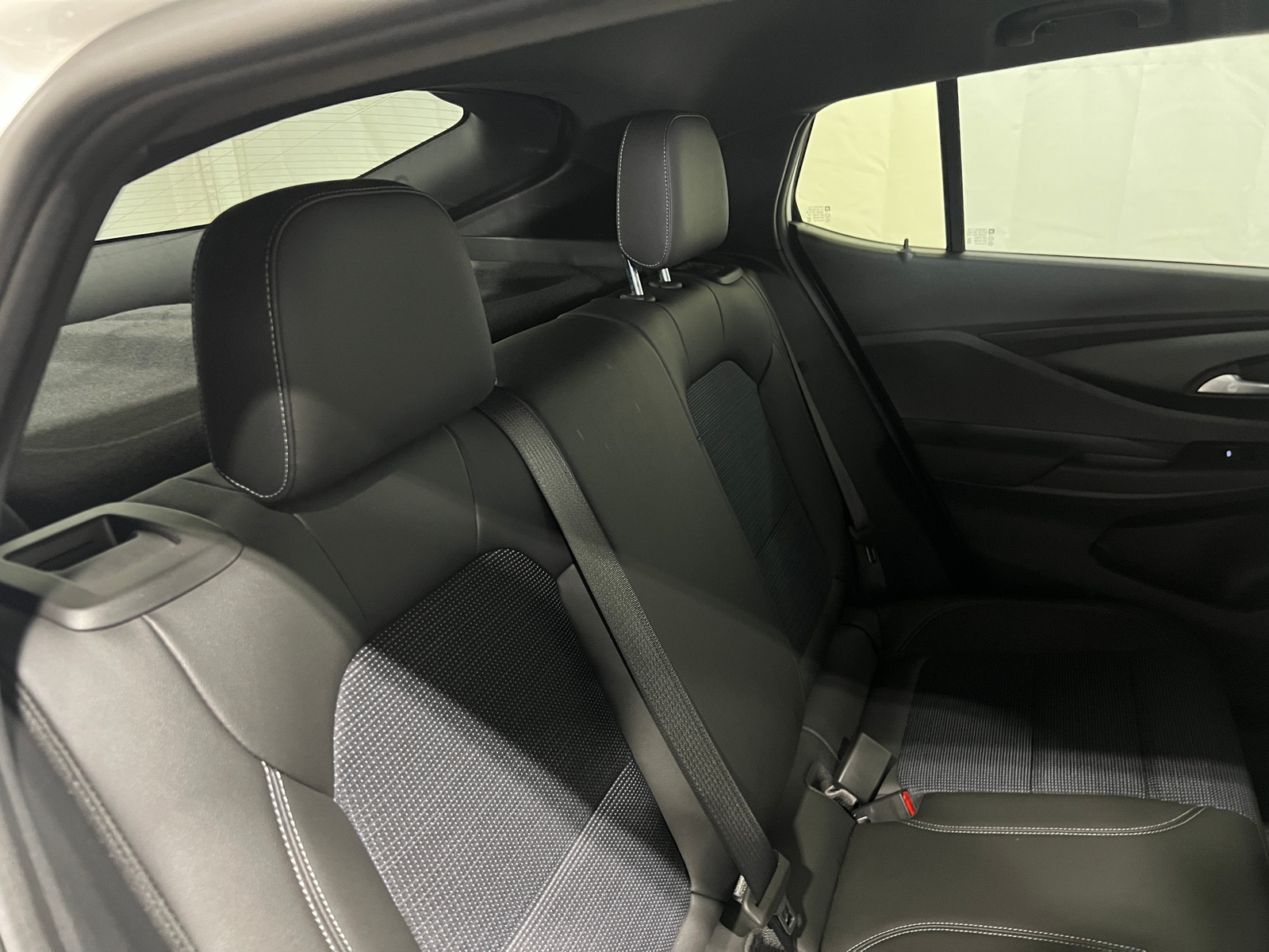 Thumbnail: 2025 Buick Envista - 6