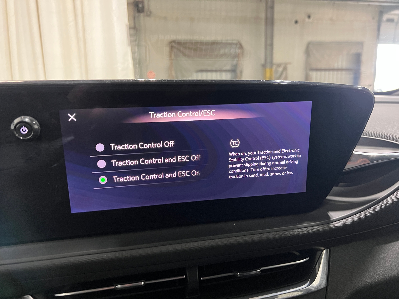 Thumbnail: 2025 Buick Envista - 4