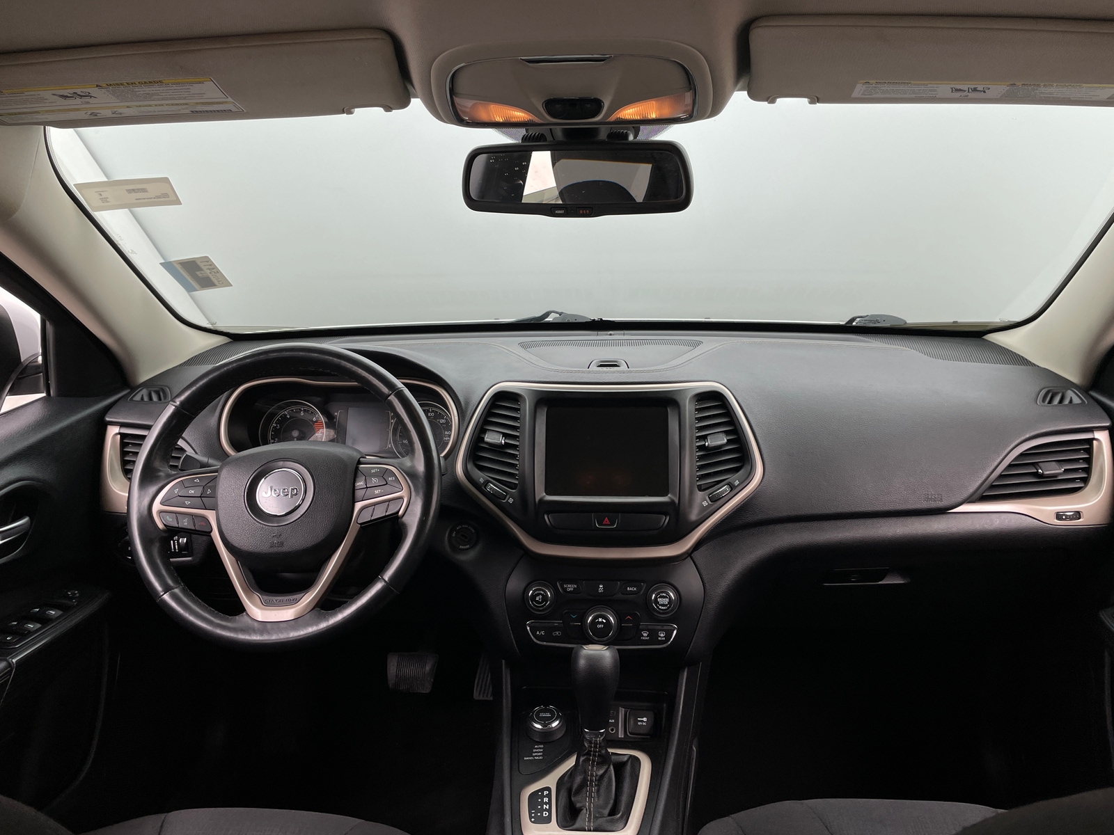 Thumbnail: 2016 Jeep Cherokee - 3