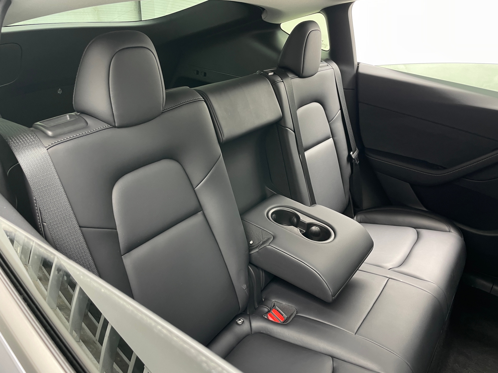 Thumbnail: 2022 Tesla Model Y - 5