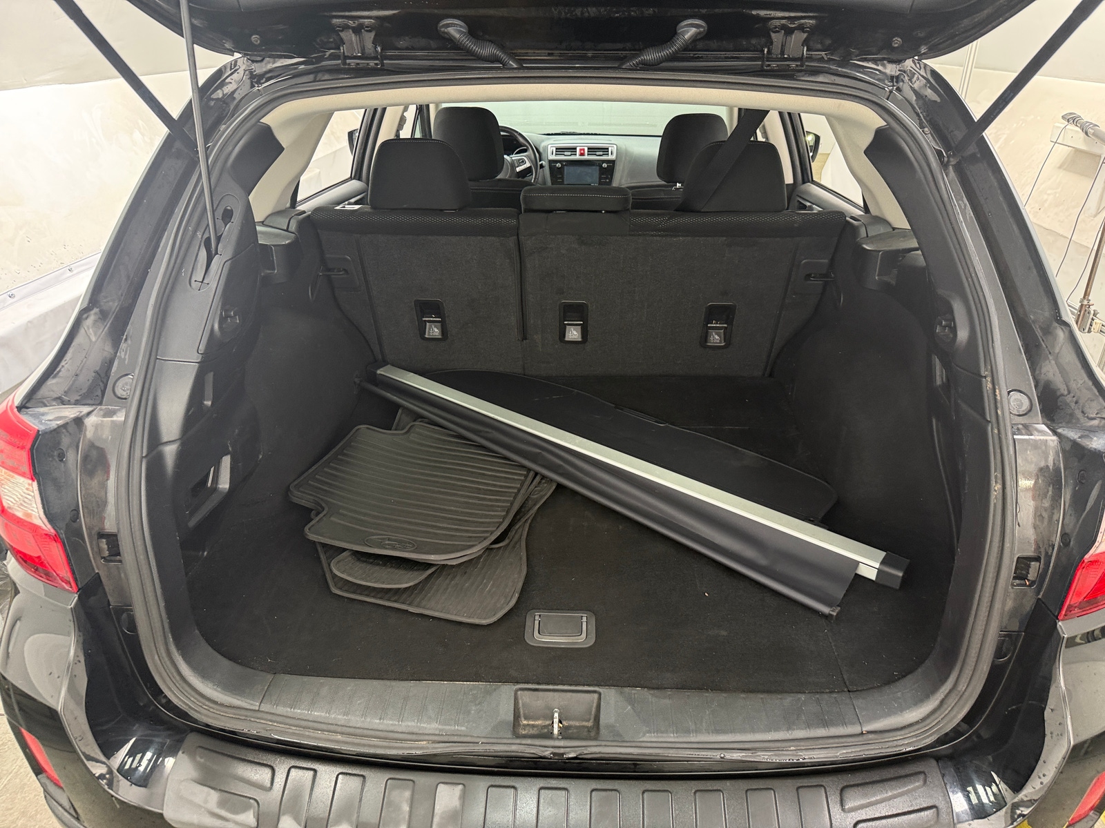 Thumbnail: 2017 Subaru Outback - 7