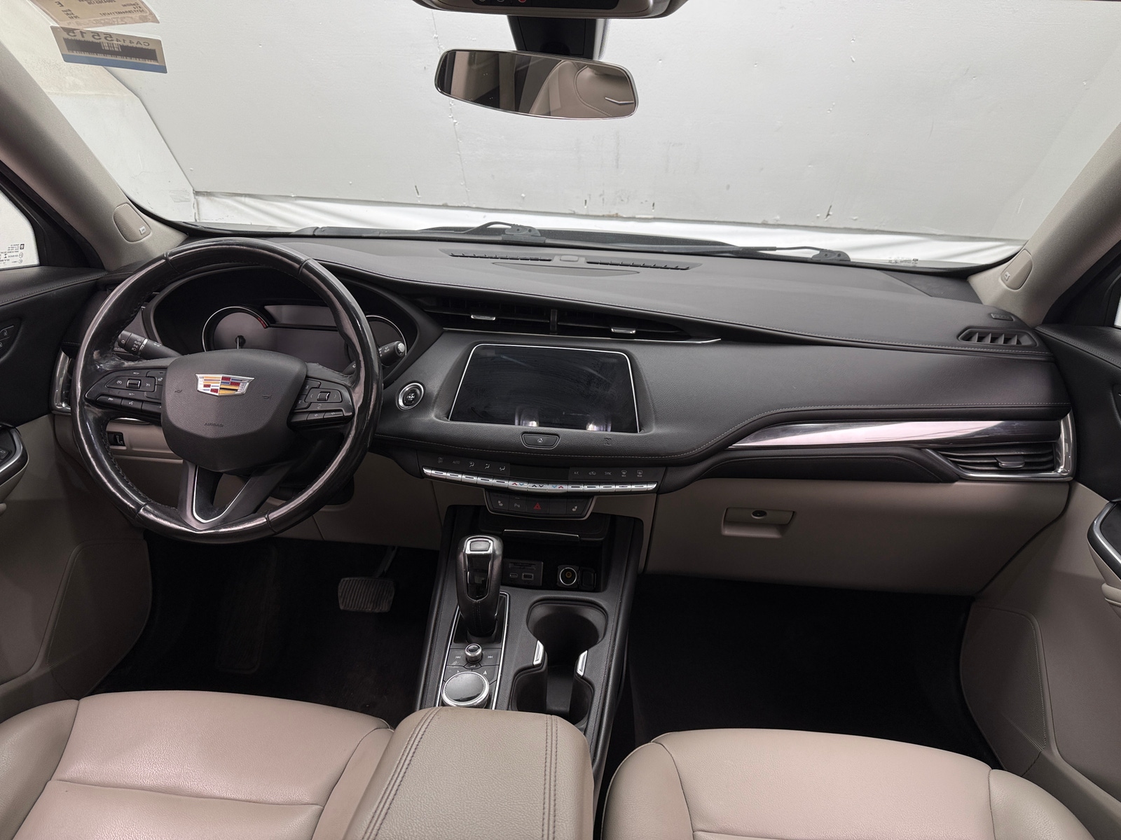 Thumbnail: 2019 Cadillac XT4 - 2