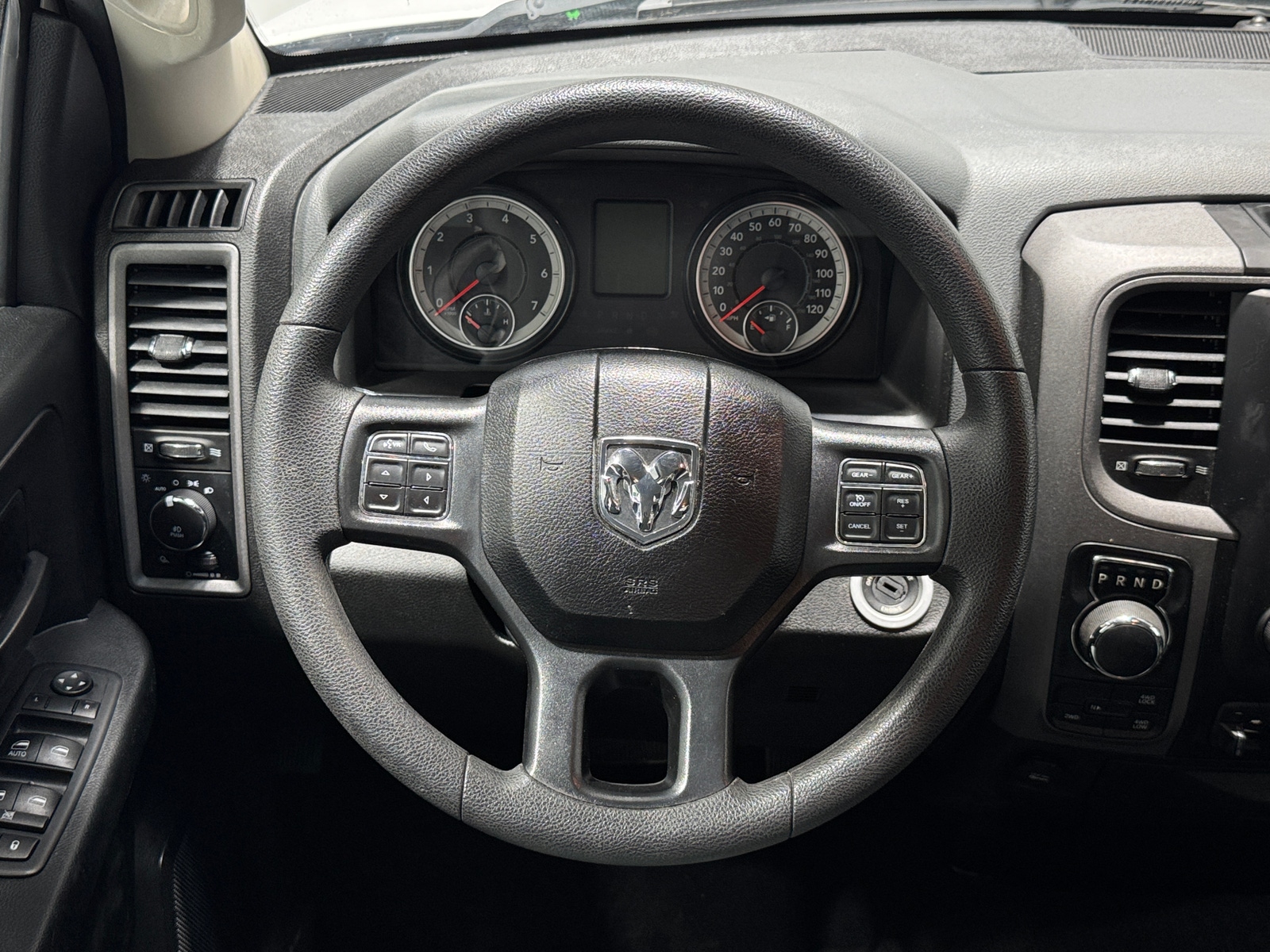 Thumbnail: 2019 RAM 1500 Classic - 5