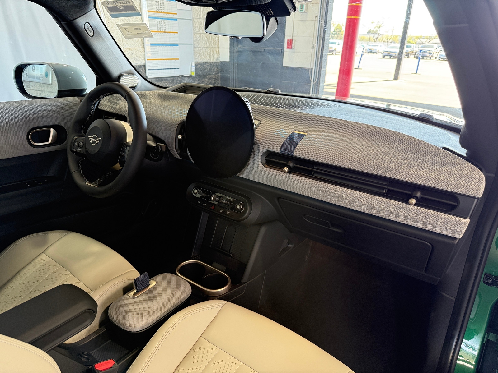 Thumbnail: 2025 MINI Cooper Hardtop - 3