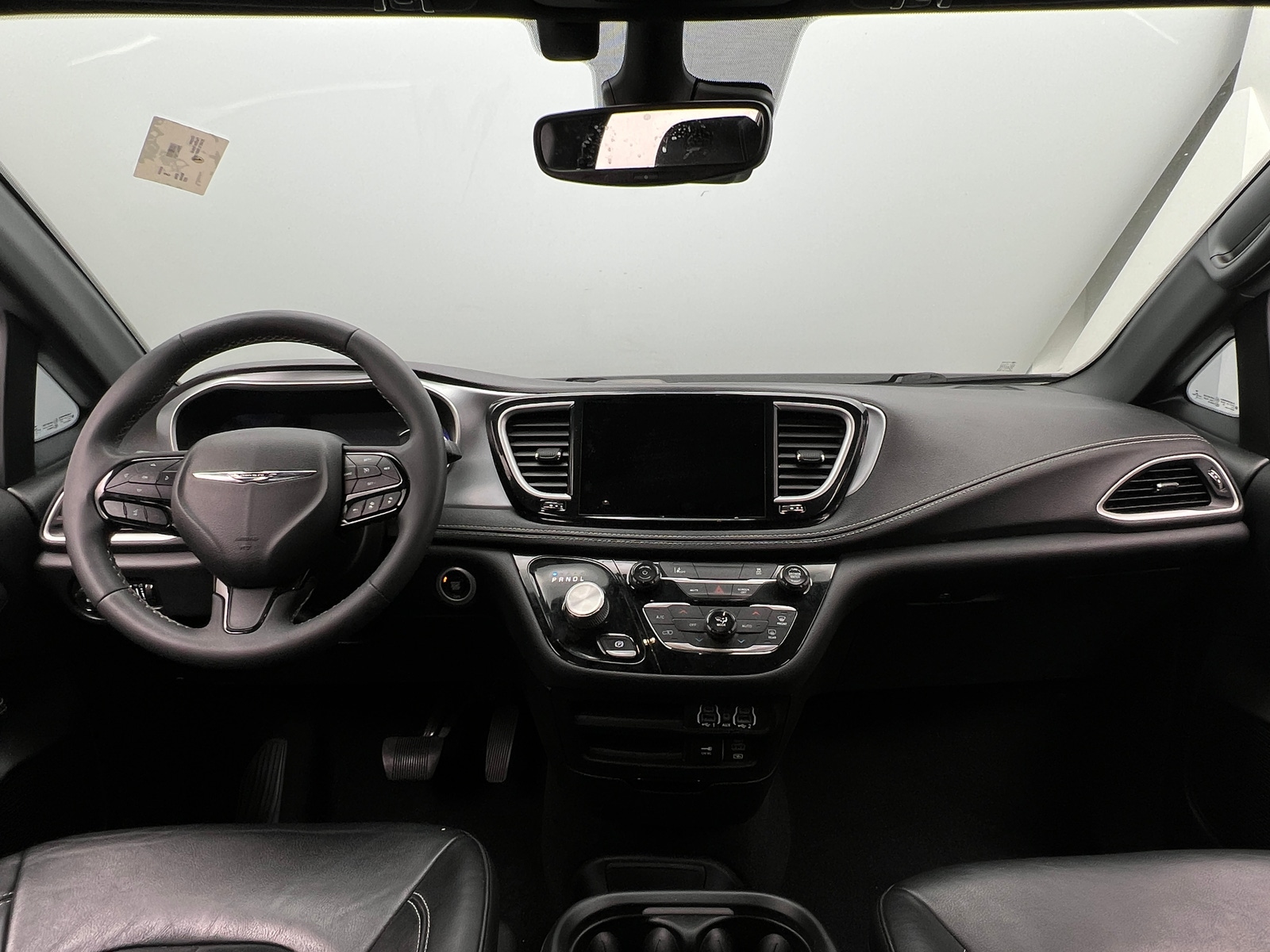 Thumbnail: 2022 Chrysler Pacifica - 2