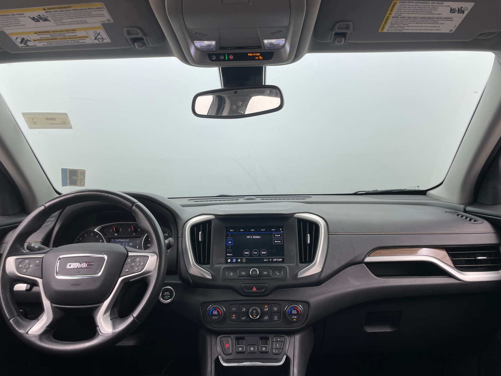 Thumbnail: 2021 GMC Terrain - 3