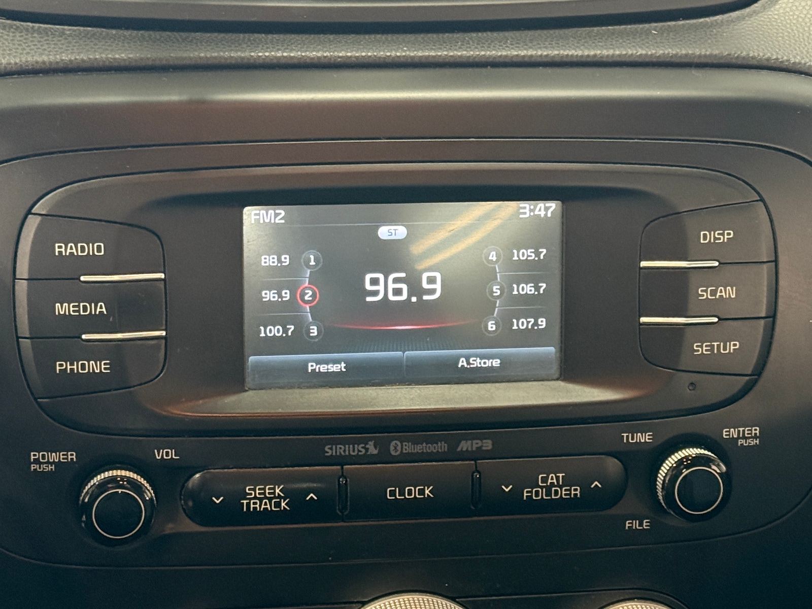 Thumbnail: 2016 Kia Soul - 4