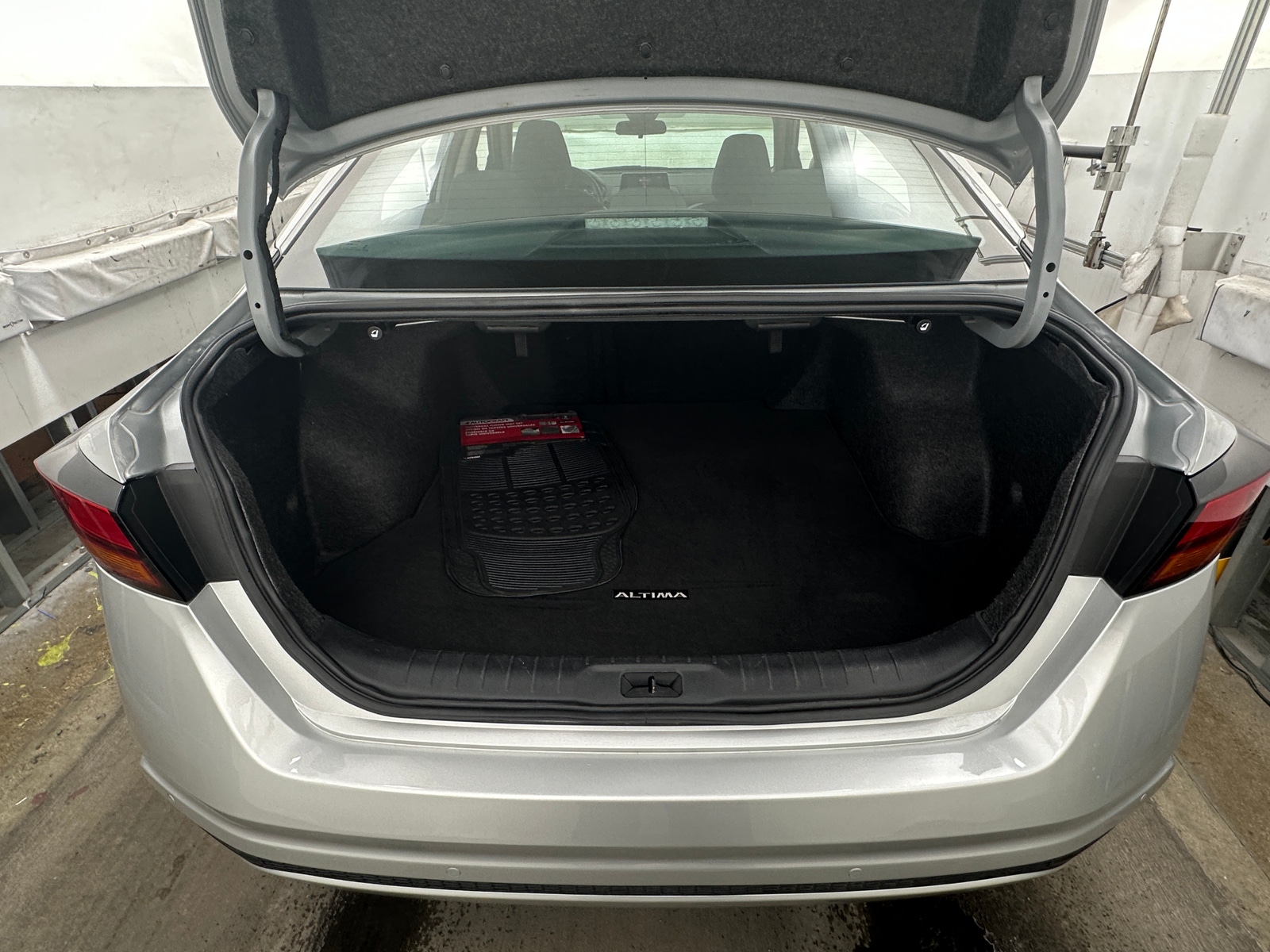 Thumbnail: 2024 Nissan Altima - 7