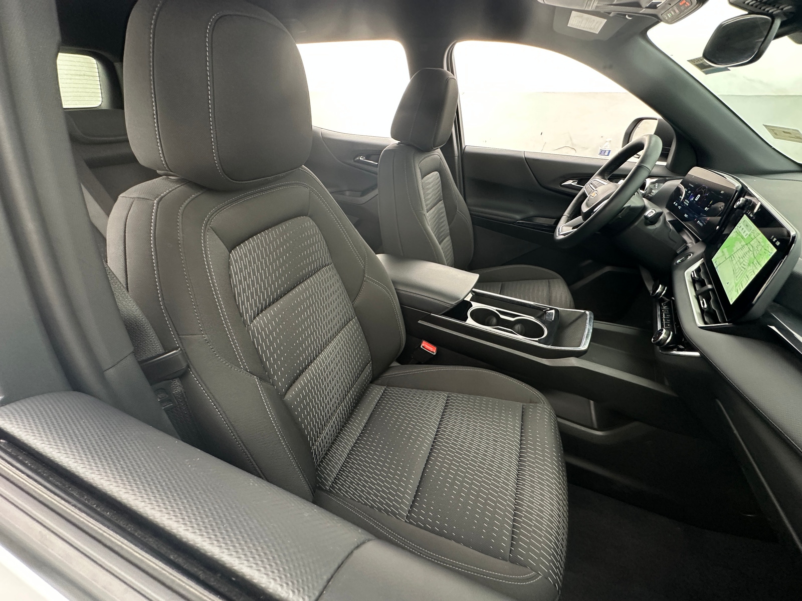 Thumbnail: 2025 Chevrolet Equinox - 2