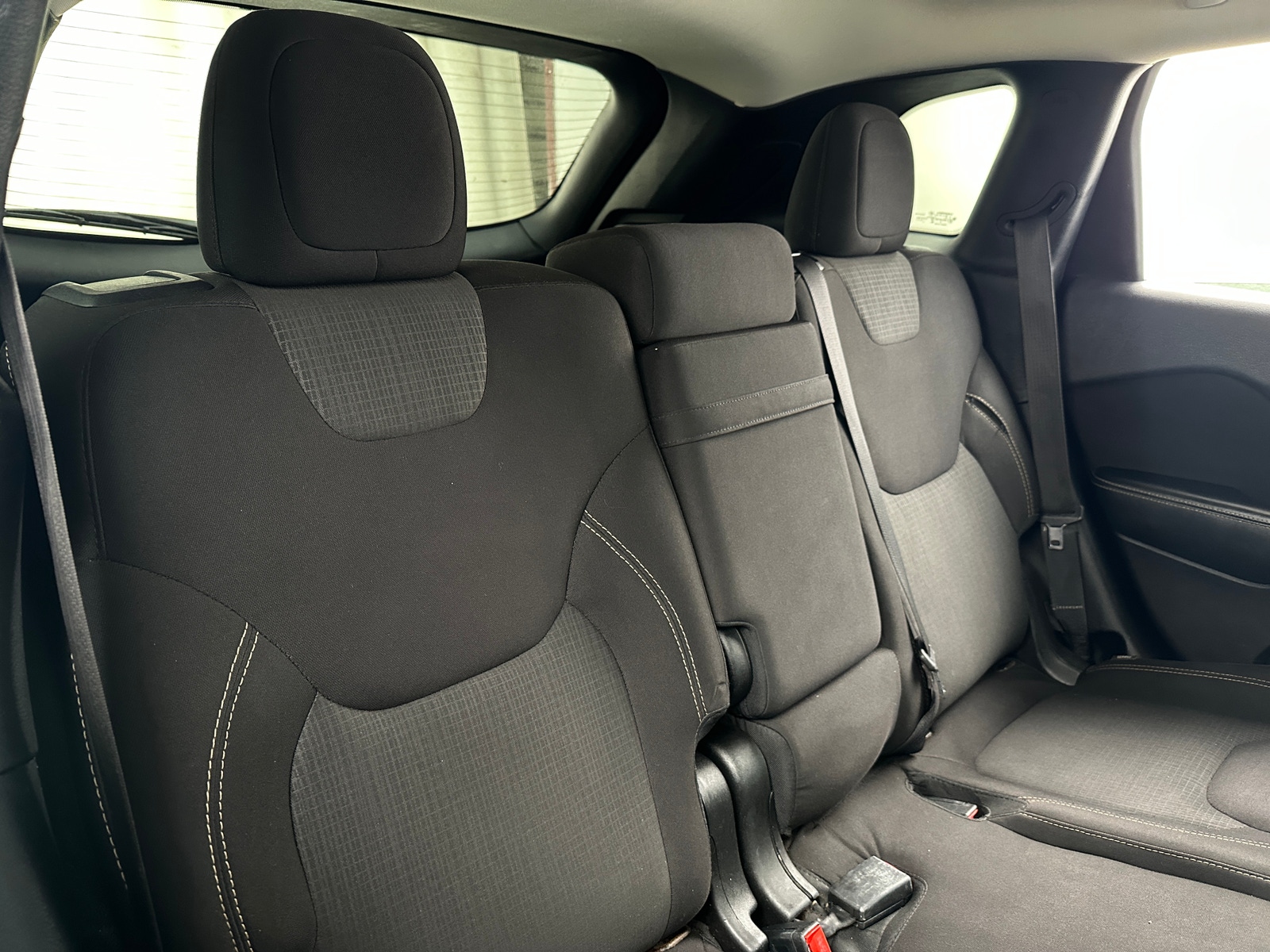 Thumbnail: 2016 Jeep Cherokee - 6