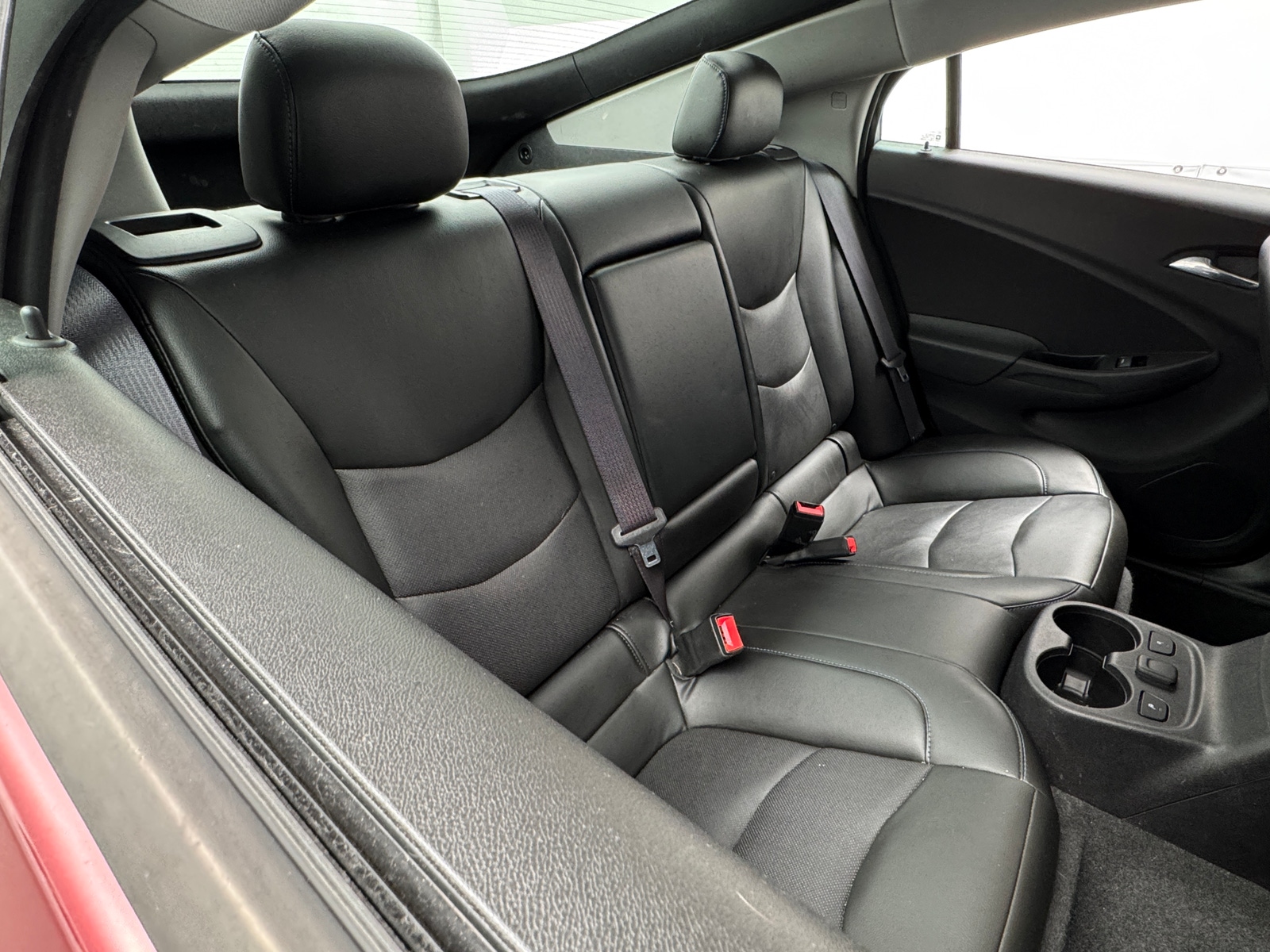 Thumbnail: 2017 Chevrolet Volt - 5