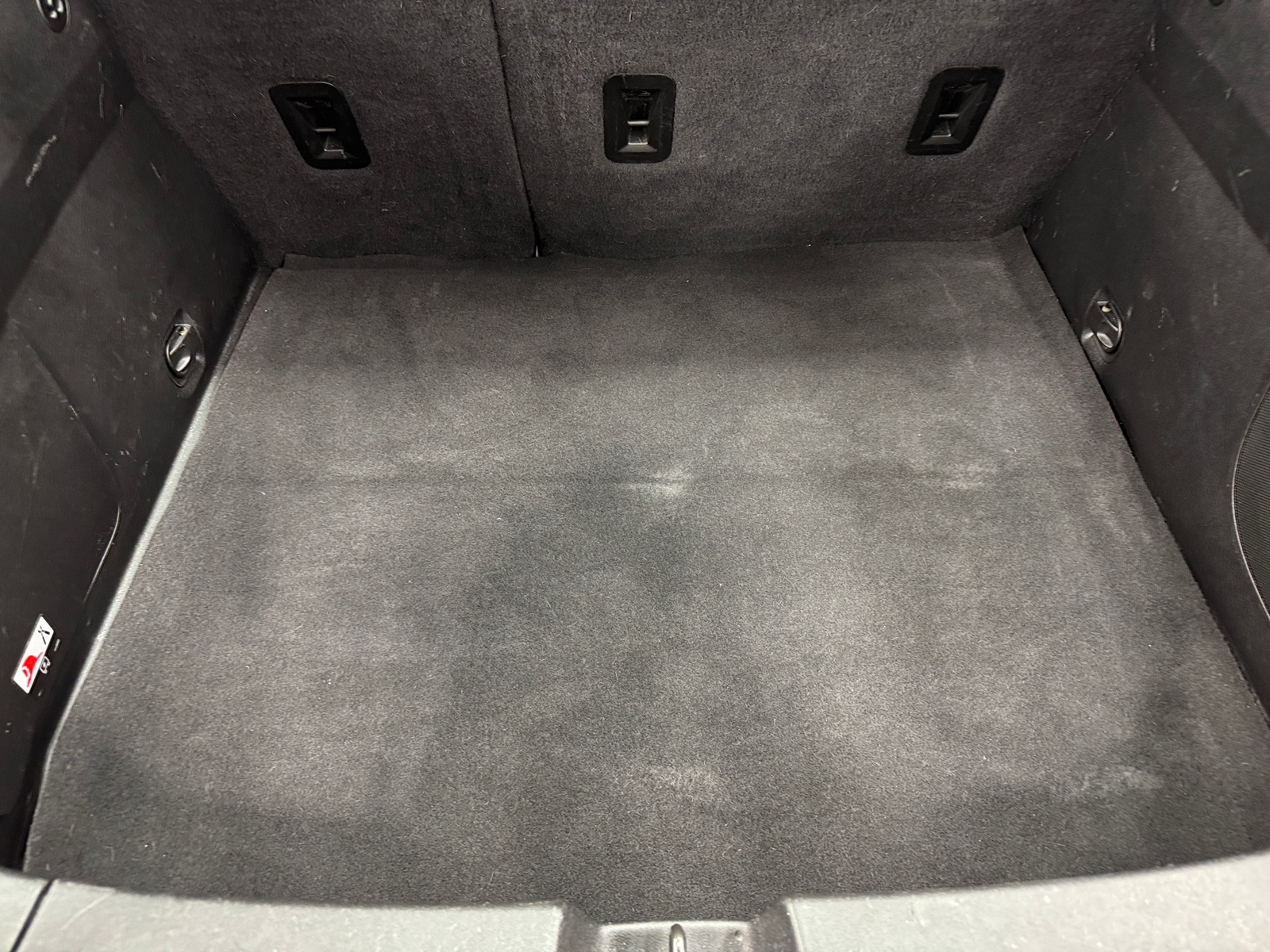 Thumbnail: 2017 Chevrolet Volt - 6