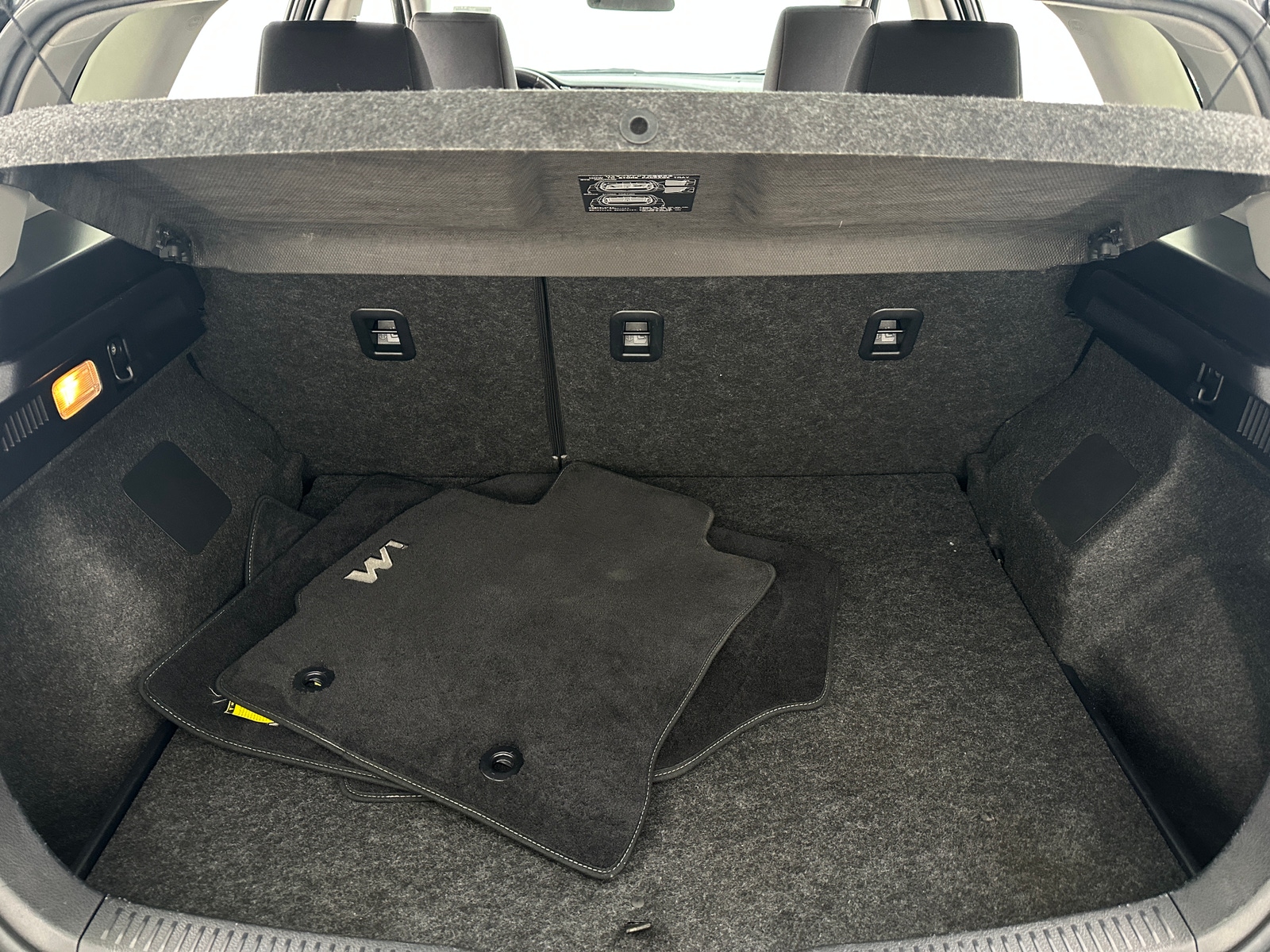 Thumbnail: 2017 Toyota Corolla iM - 7