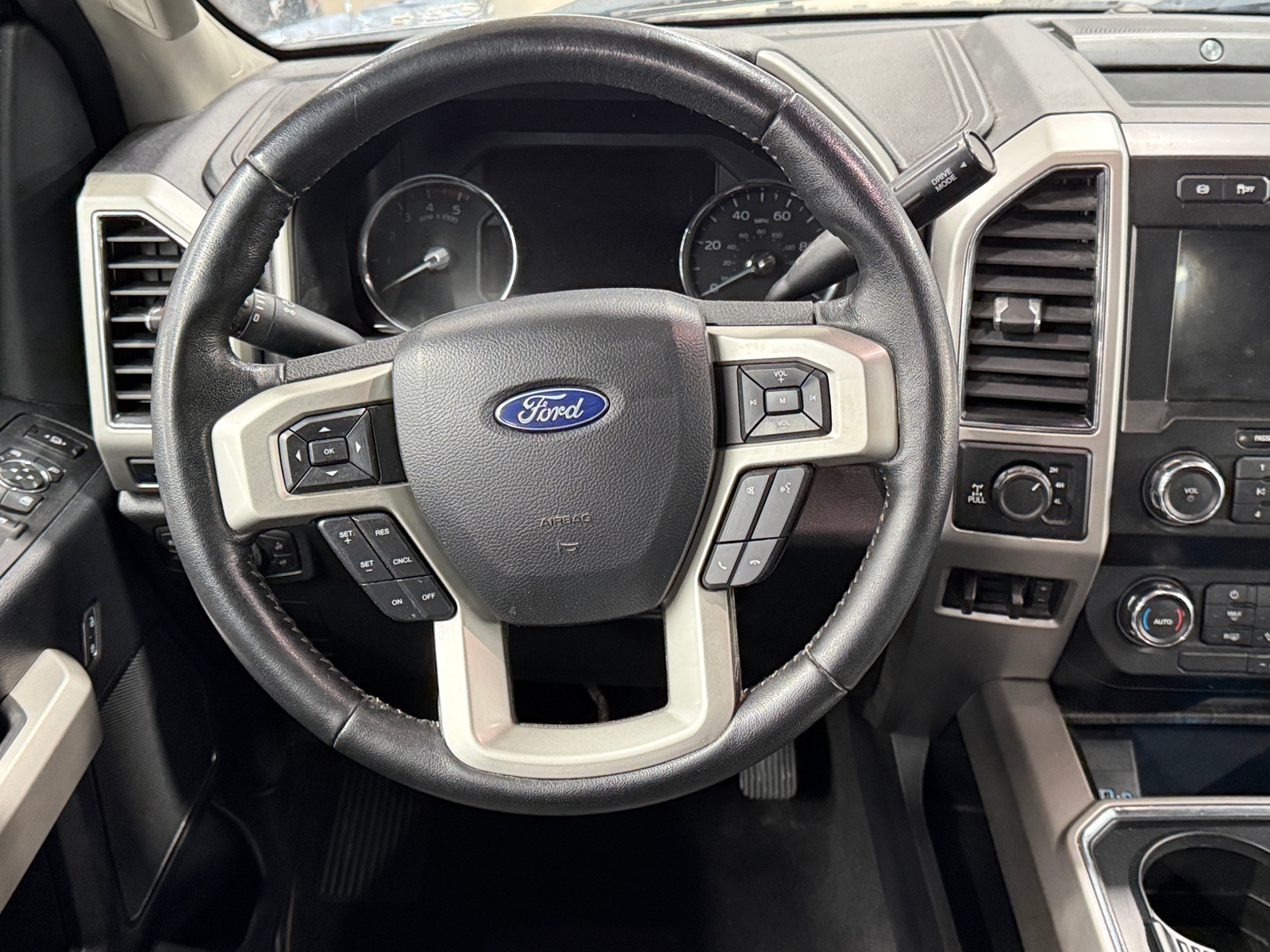 Thumbnail: 2020 Ford Econoline - 4