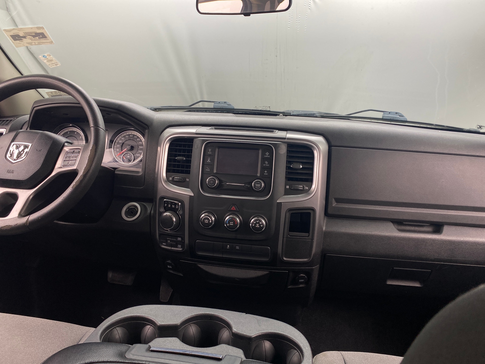 Thumbnail: 2021 RAM 1500 Classic - 3