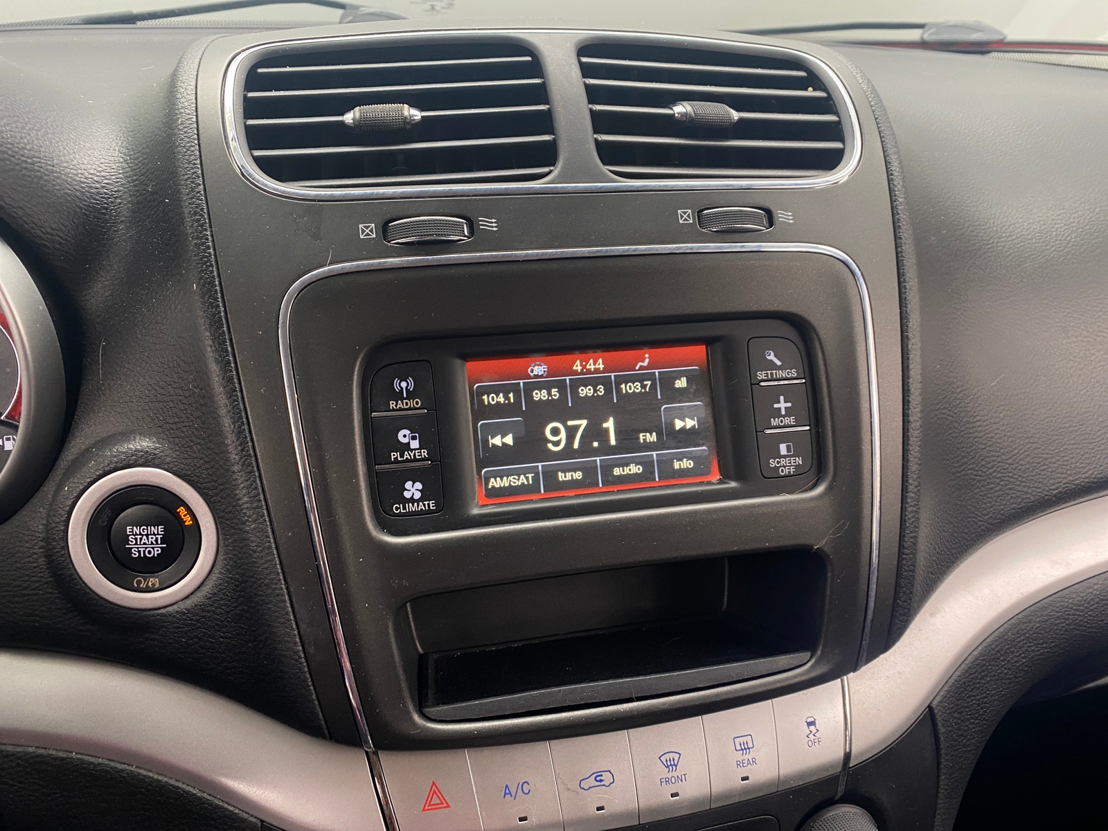 Thumbnail: 2017 Dodge Journey - 4