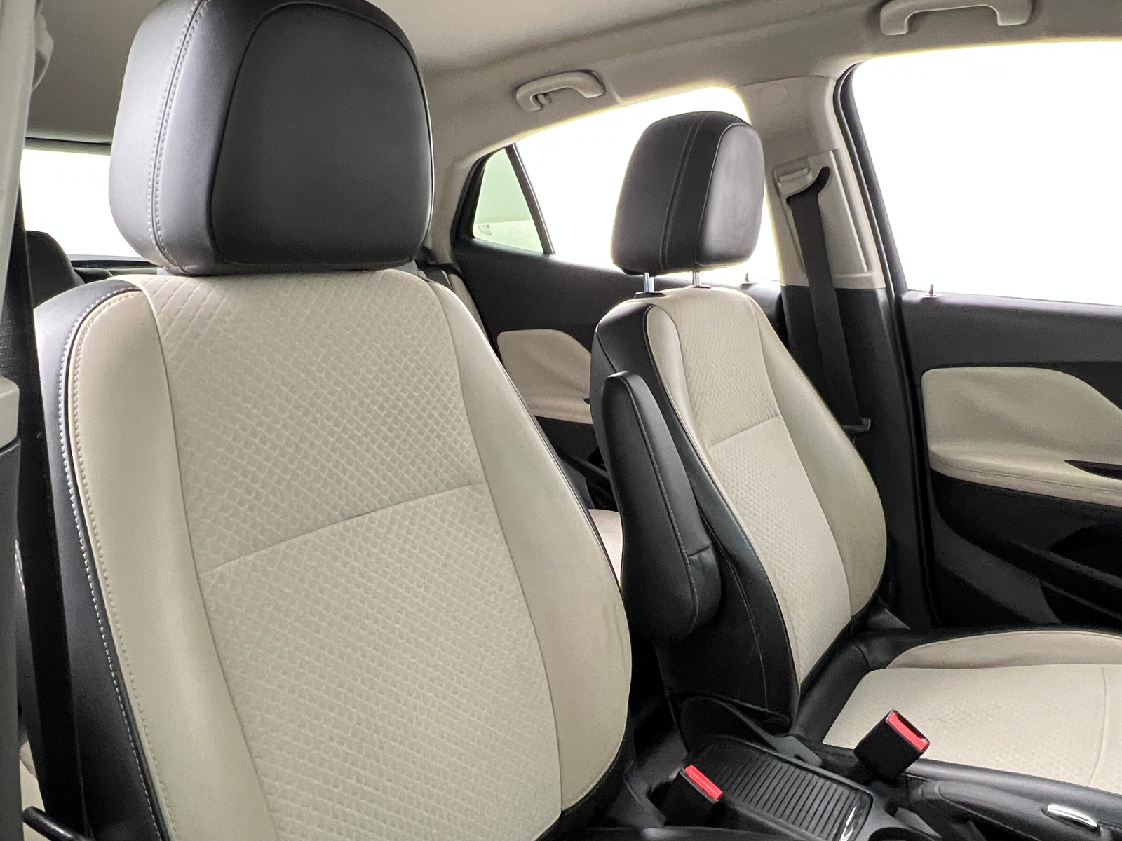 Thumbnail: 2018 Buick Encore - 2