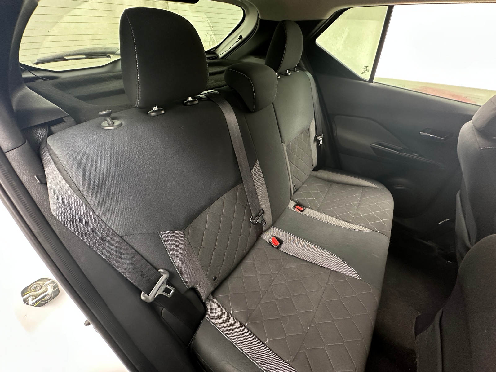 Thumbnail: 2018 Nissan Kicks - 6