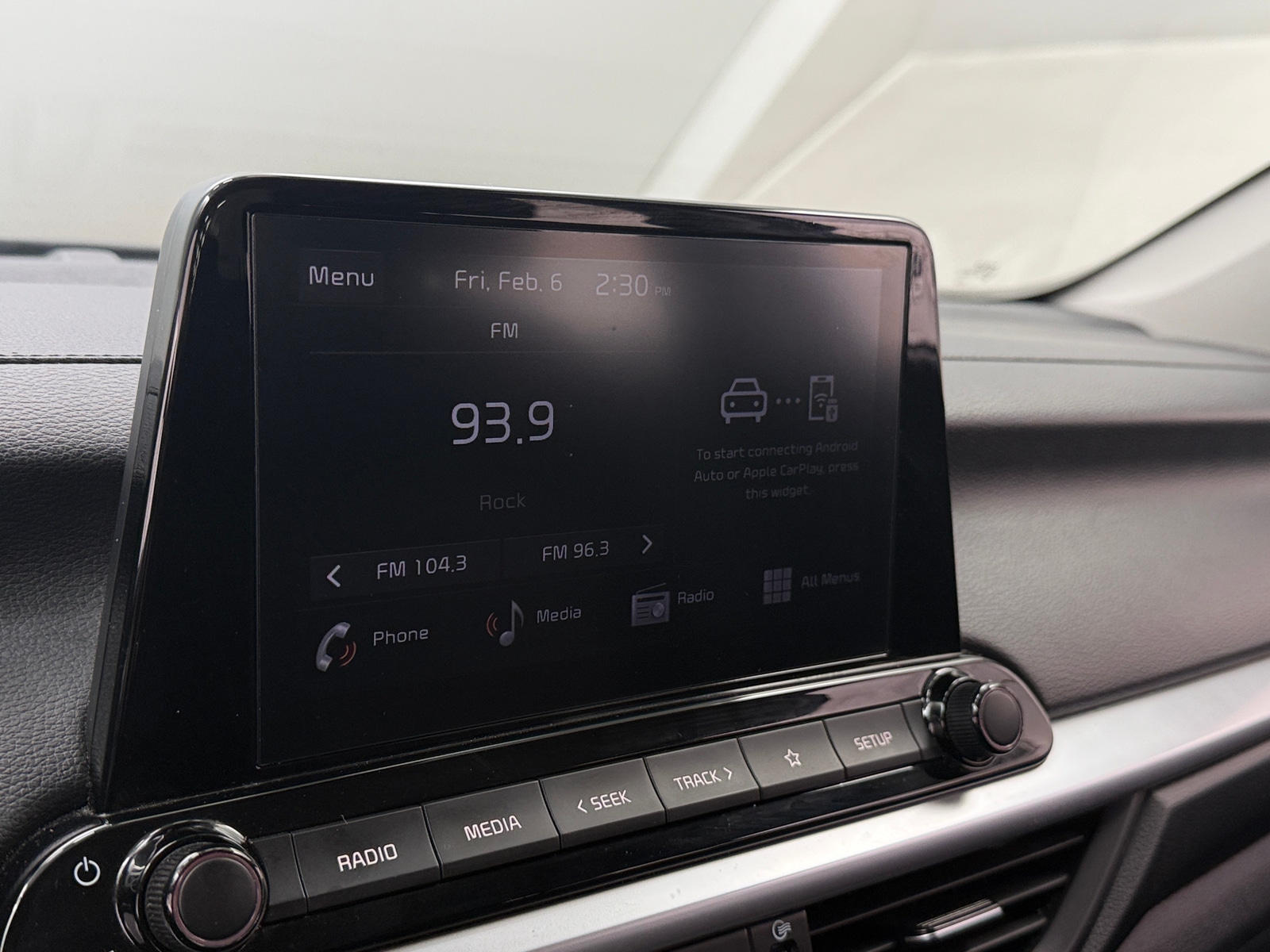 Thumbnail: 2024 Kia Forte - 4