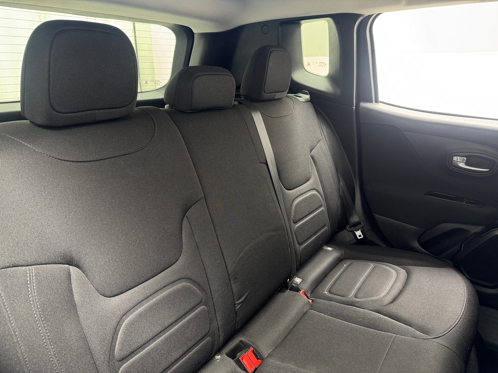 Thumbnail: 2020 Jeep Renegade - 6