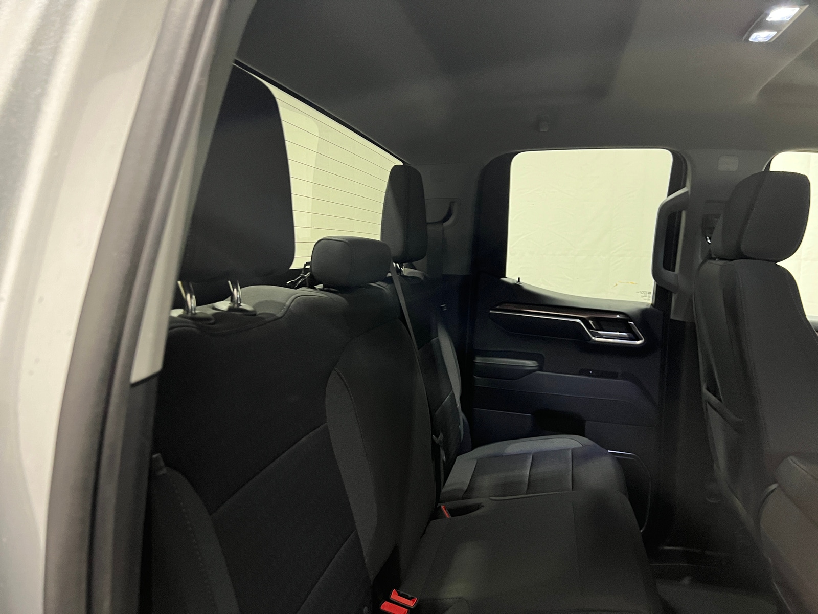 Thumbnail: 2023 Chevrolet Silverado 1500 - 6