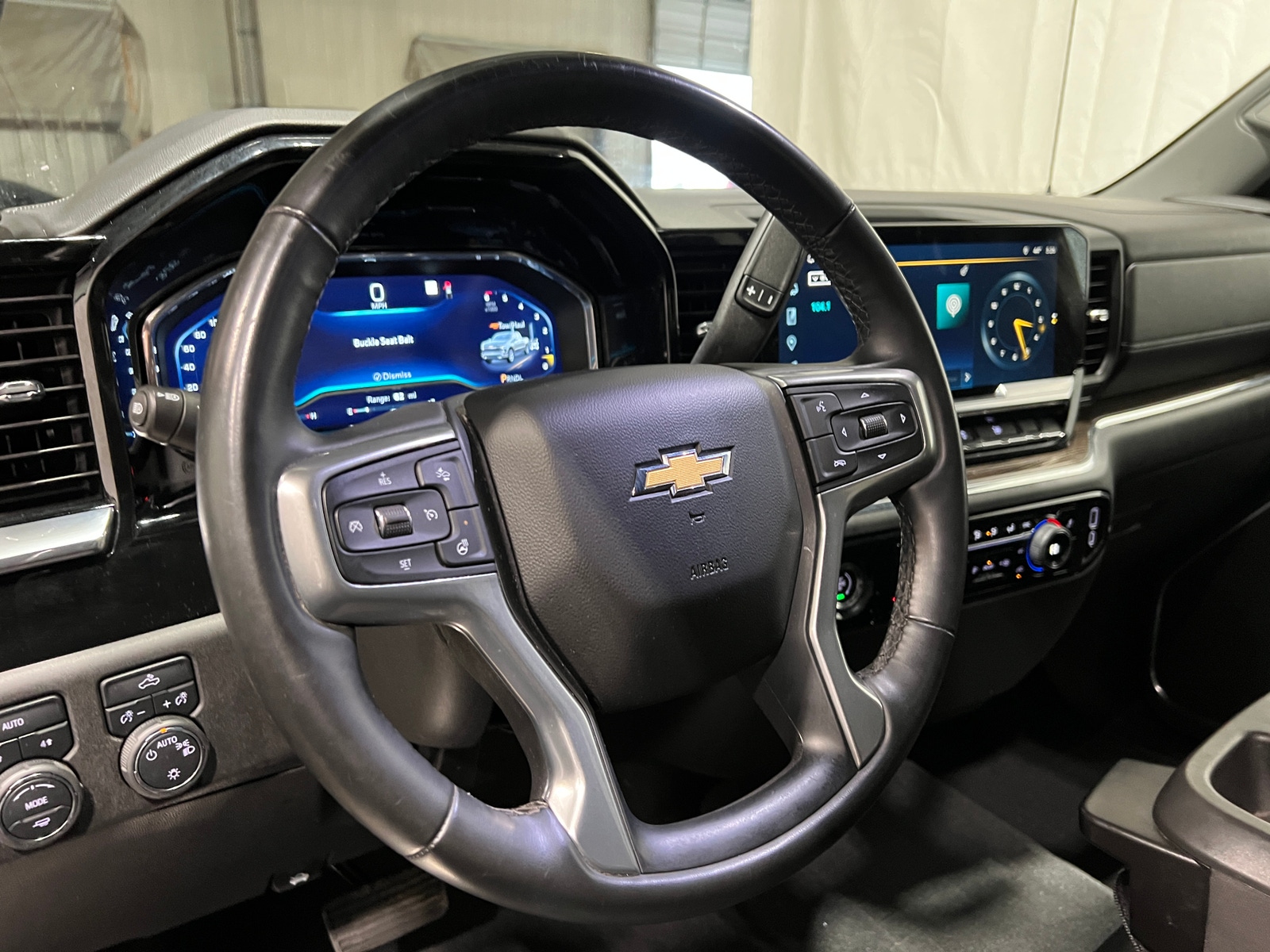 Thumbnail: 2023 Chevrolet Silverado 1500 - 5