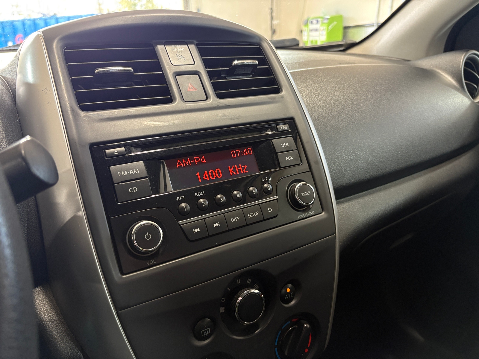 Thumbnail: 2017 Nissan Versa - 4