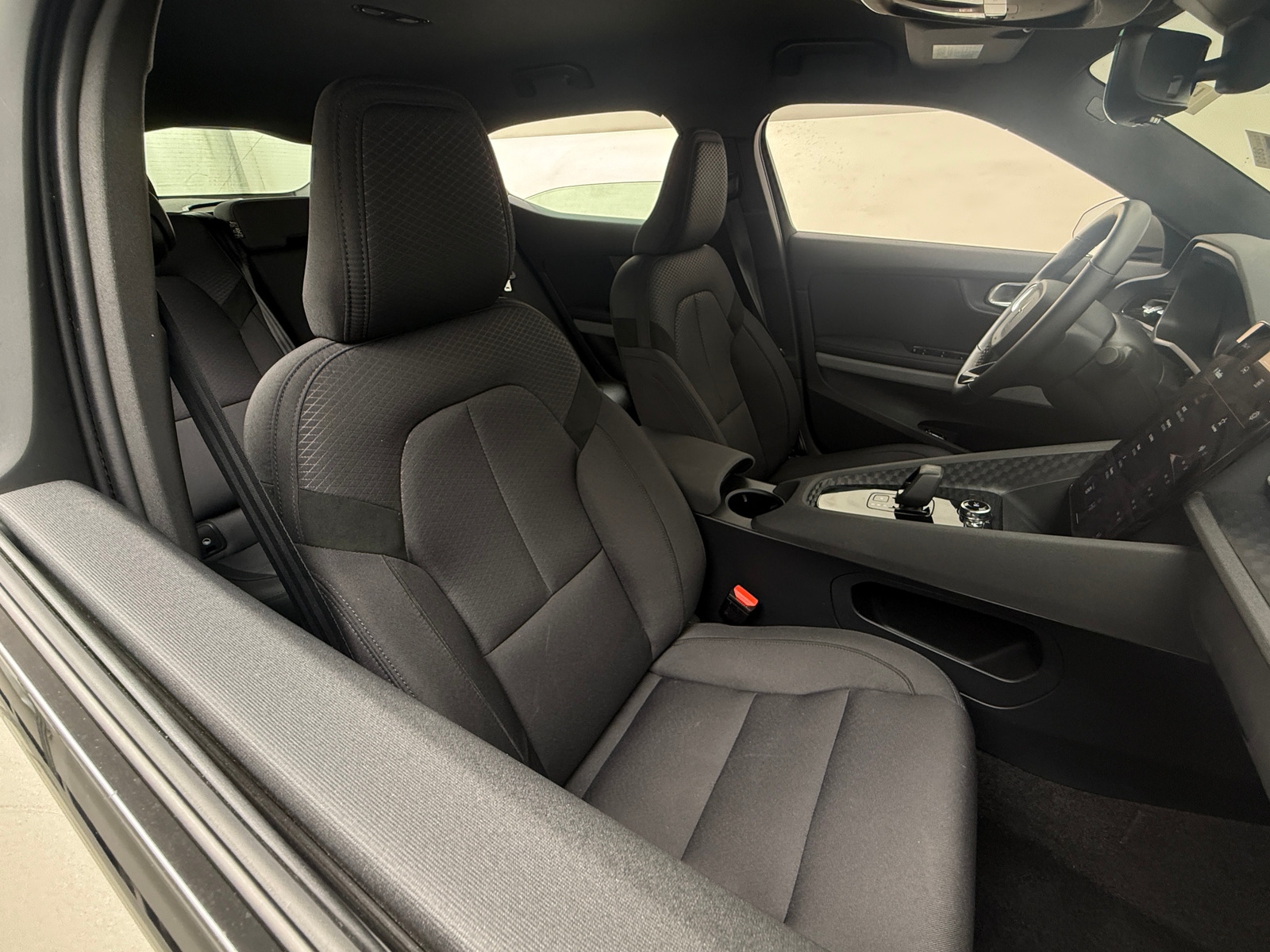 Thumbnail: 2022 Polestar 2 - 2