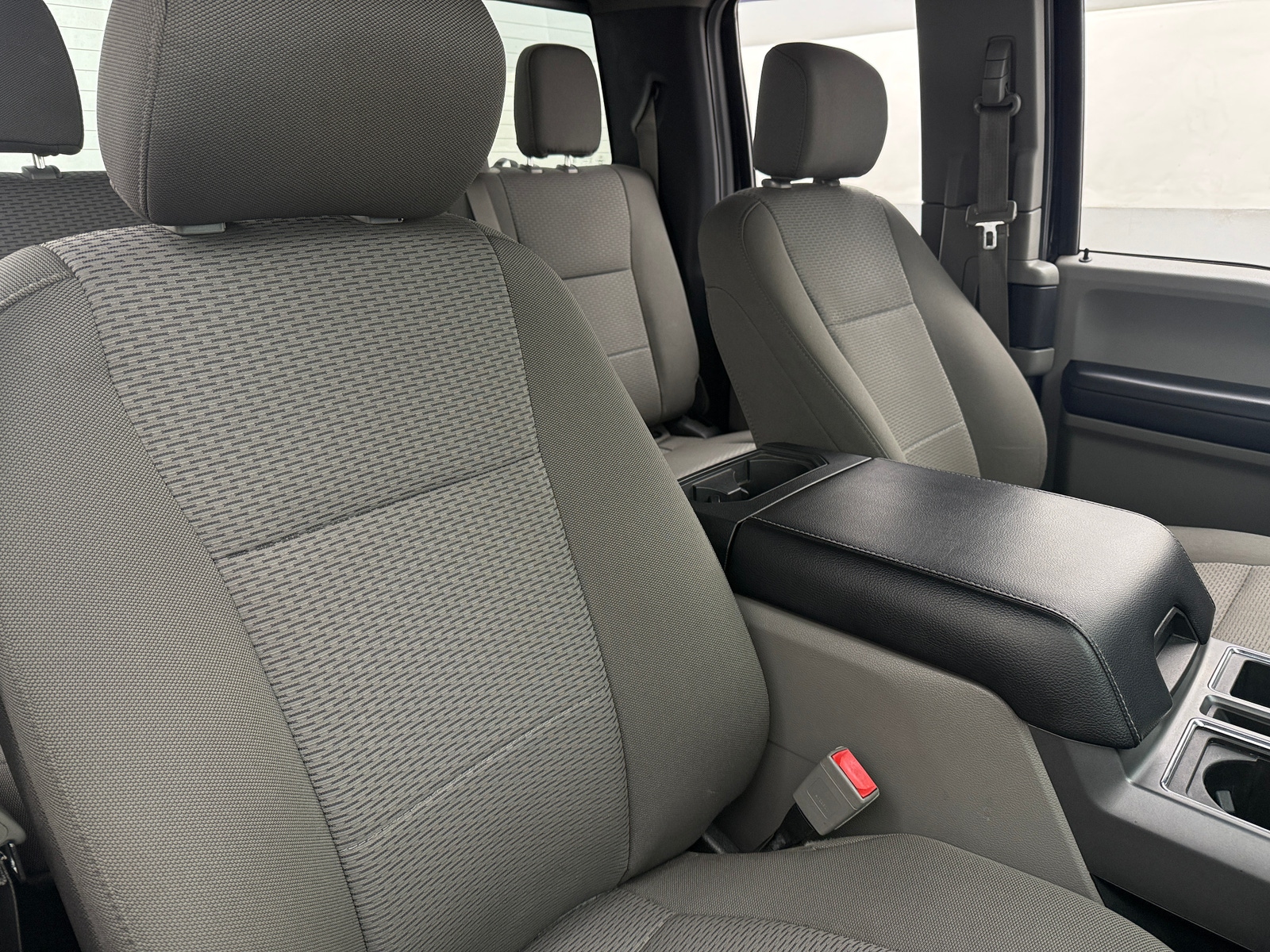 Thumbnail: 2019 Ford Econoline - 2