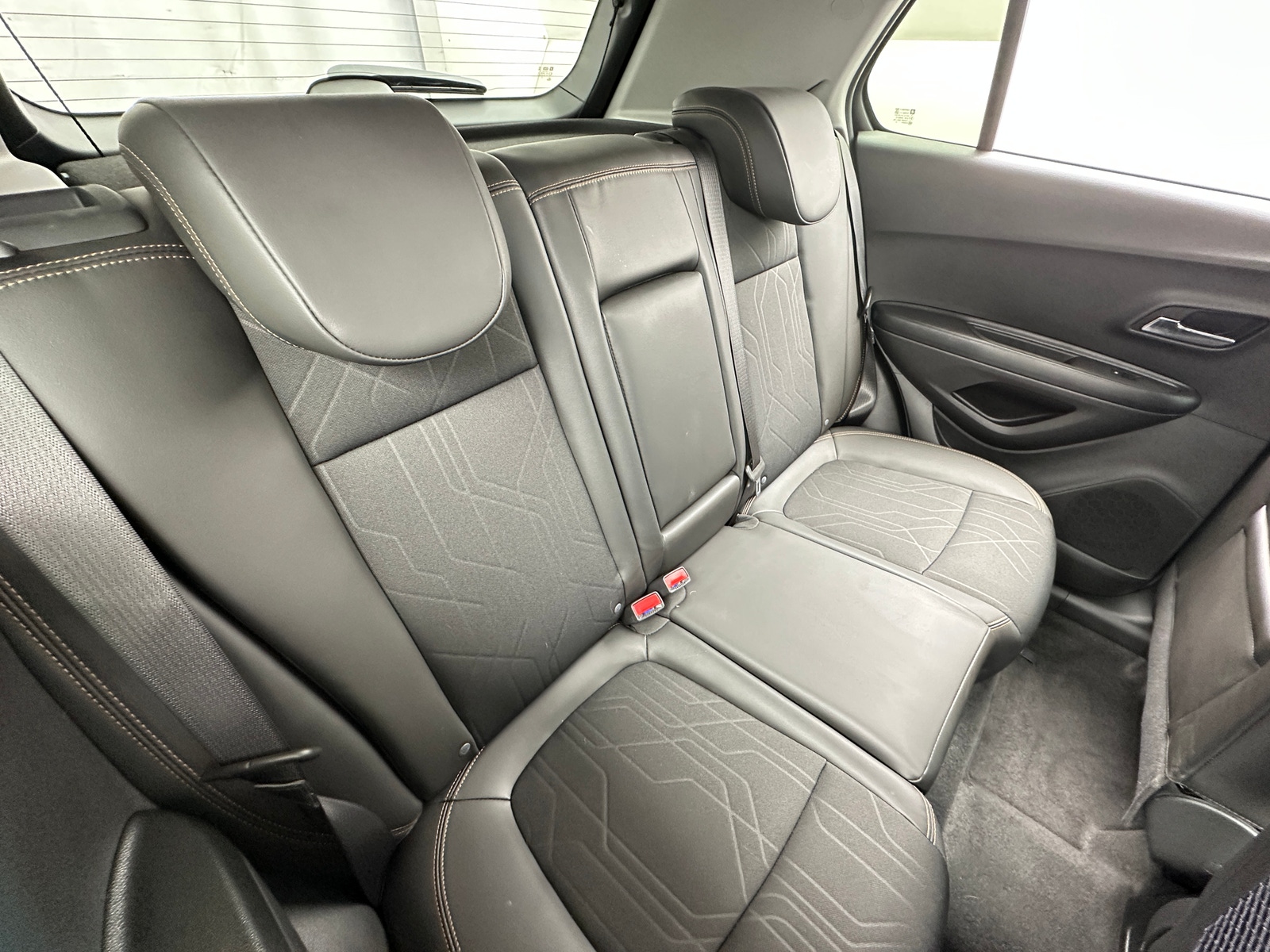 Thumbnail: 2021 Chevrolet Trax - 6