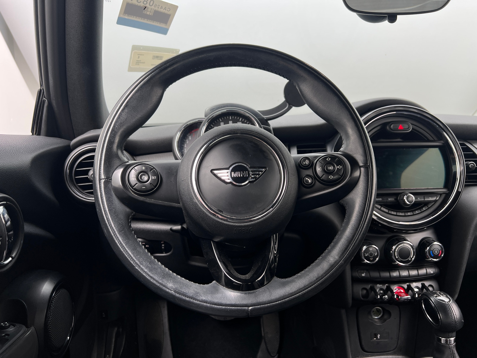 Thumbnail: 2019 MINI Cooper Convertible - 4
