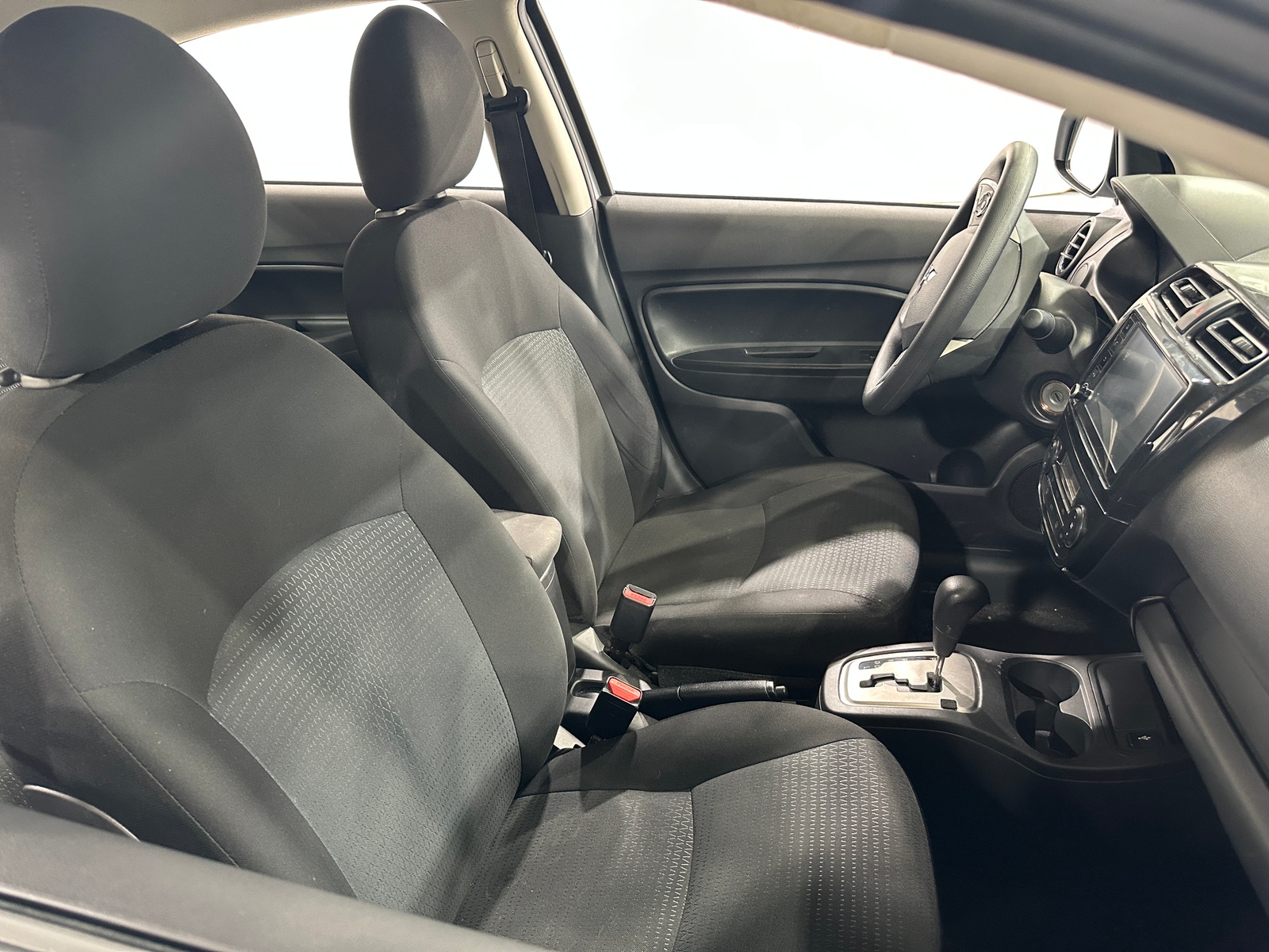 Thumbnail: 2023 Mitsubishi Mirage G4 - 2