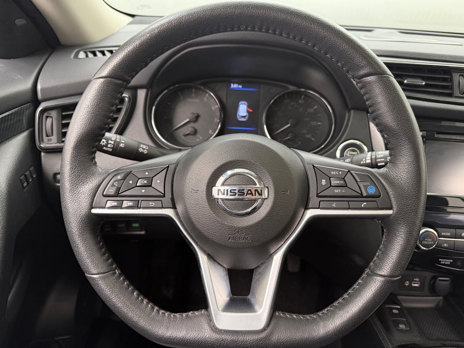 Thumbnail: 2020 Nissan Rogue - 4