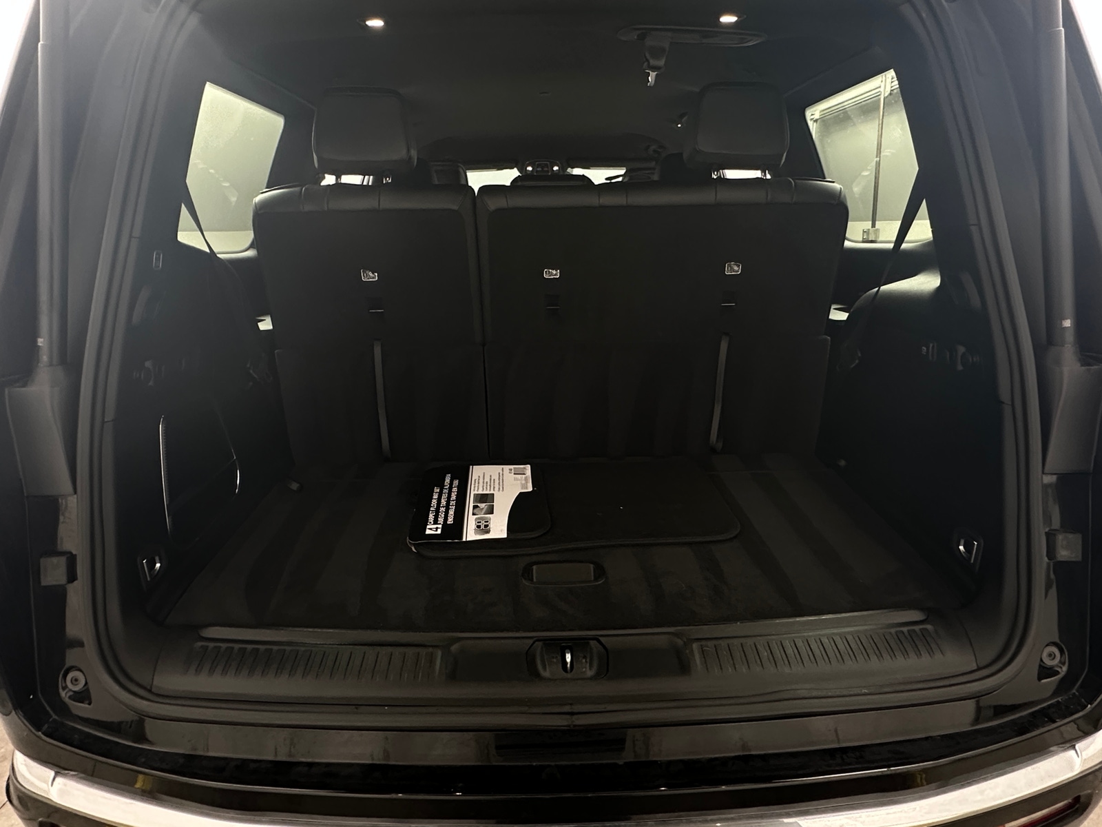 Thumbnail: 2023 Jeep Wagoneer - 6