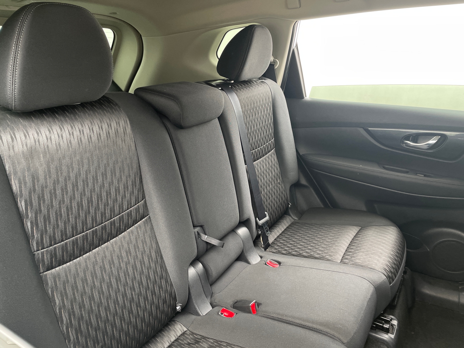 Thumbnail: 2018 Nissan Rogue - 6